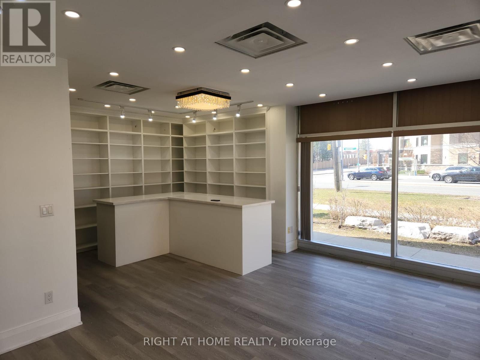 96 - 20 New Delhi Drive, Markham (Cedarwood), Ontario  L3S 0B5 - Photo 8 - N12379239
