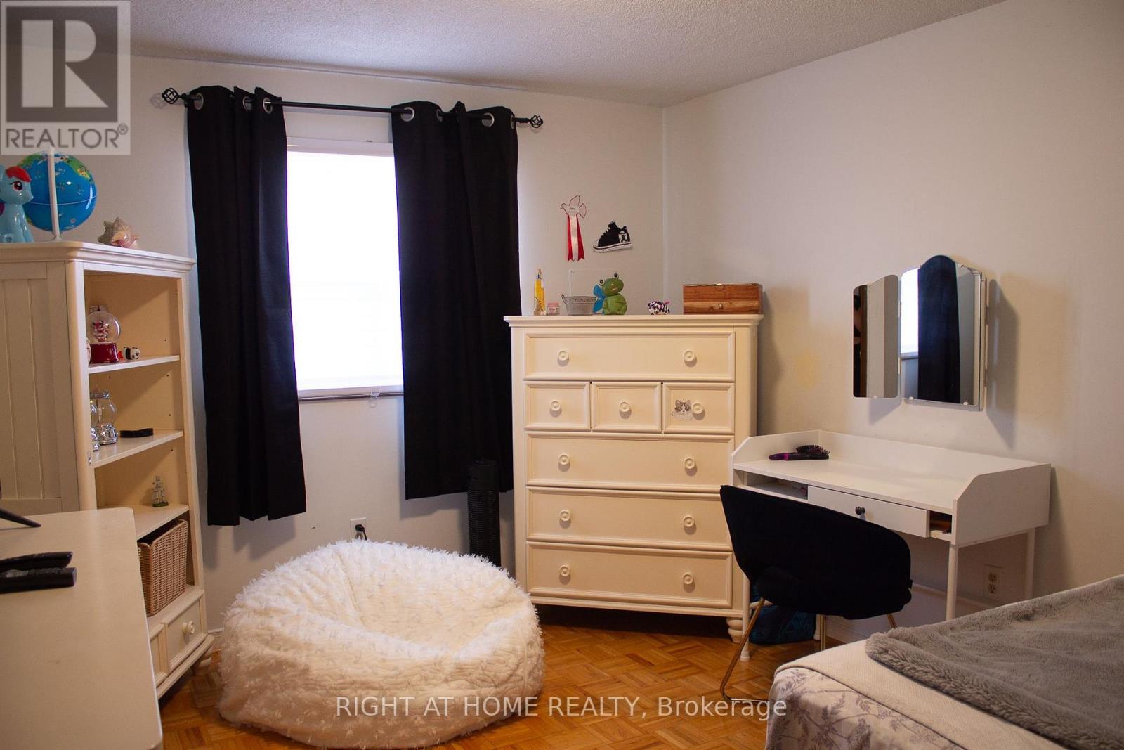 8 Terra Road W, Vaughan, Ontario L4L 3J5 - Photo 23 - N12379267