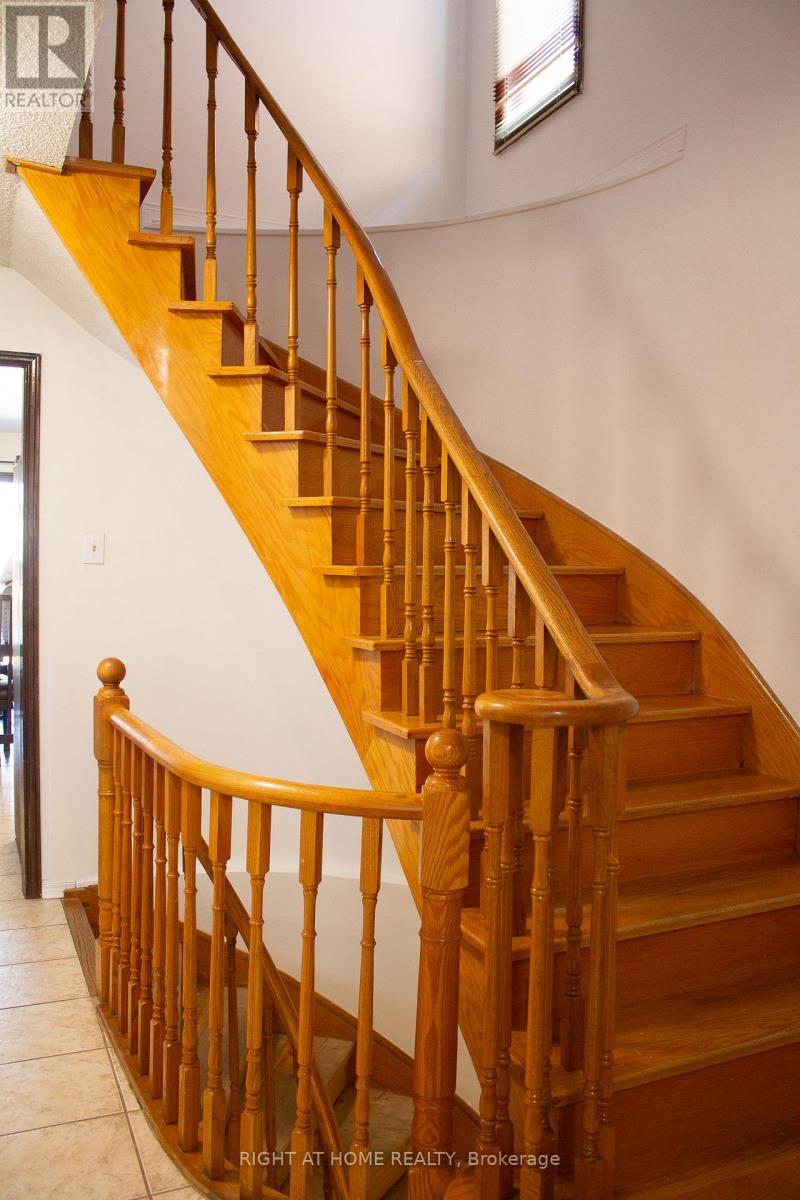 8 Terra Road W, Vaughan, Ontario L4L 3J5 - Photo 28 - N12379267