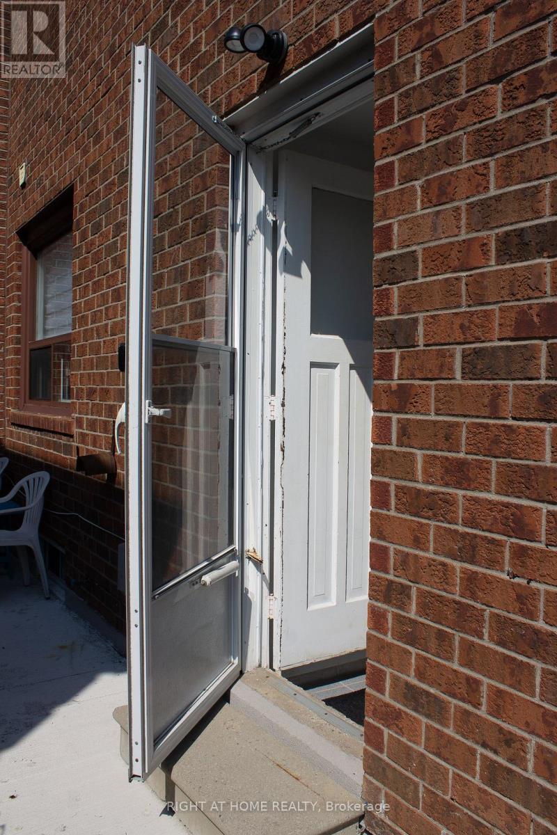 8 Terra Road W, Vaughan, Ontario L4L 3J5 - Photo 30 - N12379267