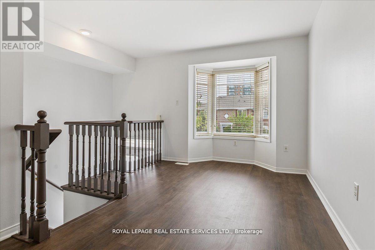 3302 Pinto Place, Mississauga, Ontario  L5B 1V7 - Photo 13 - W12379249