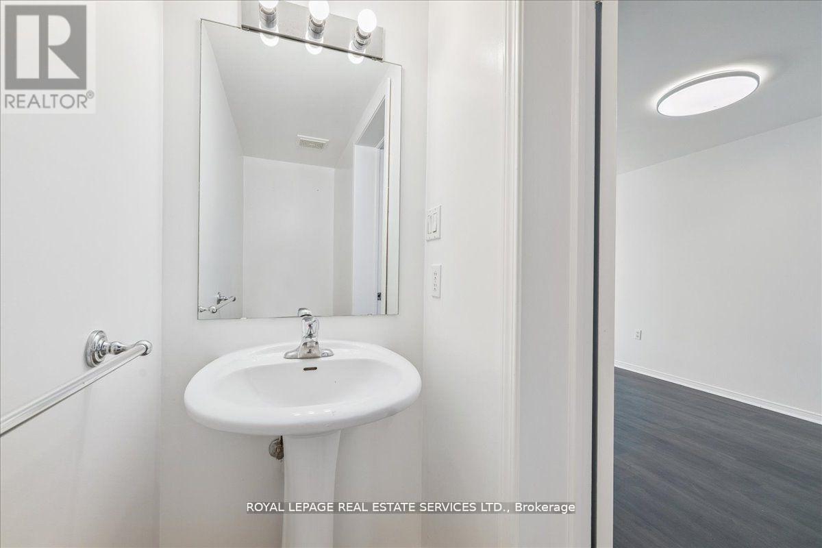 3302 Pinto Place, Mississauga, Ontario  L5B 1V7 - Photo 19 - W12379249