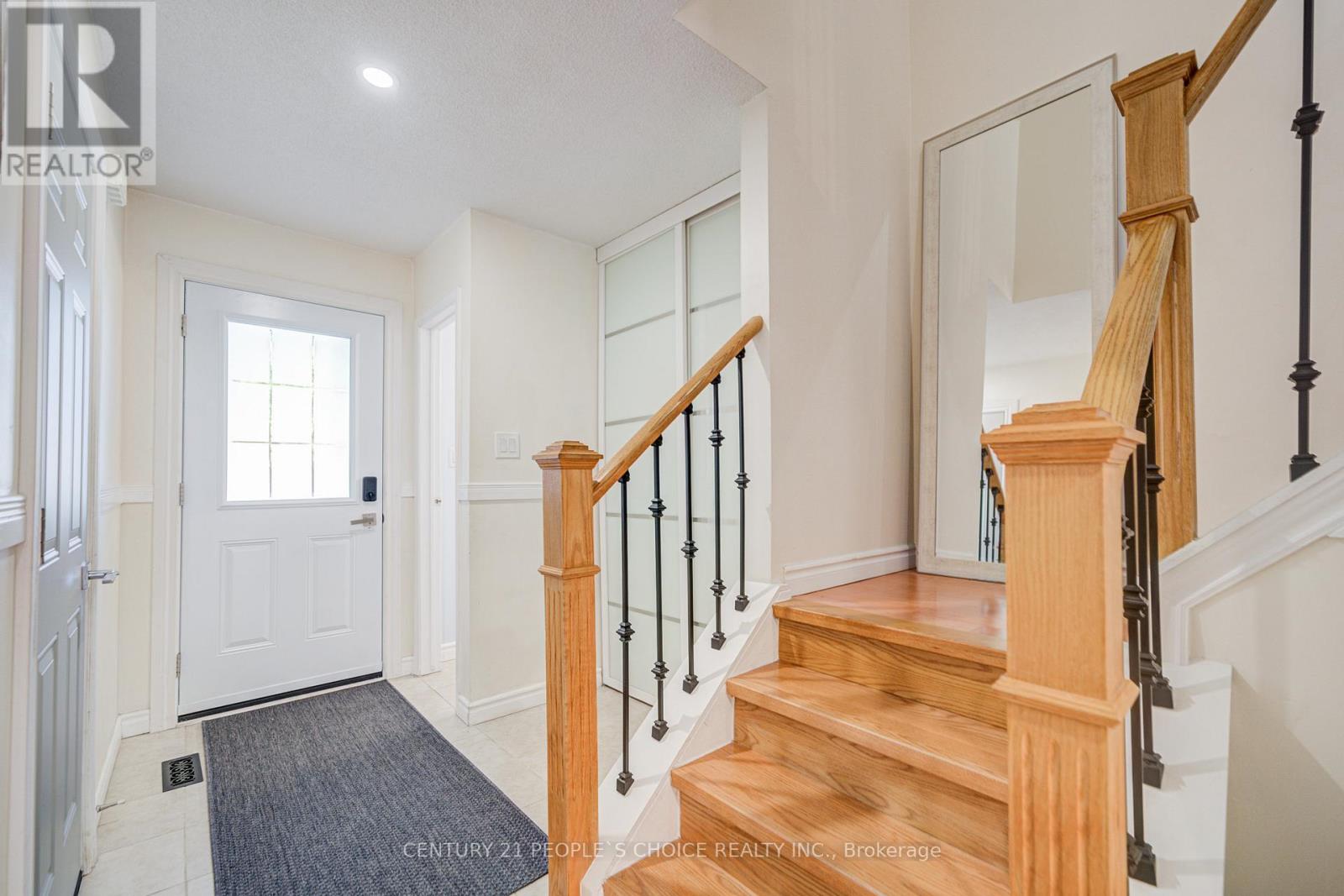 53 - 2766 Folkway Drive, Mississauga (Erin Mills), Ontario  L5L 3M3 - Photo 8 - W12379272