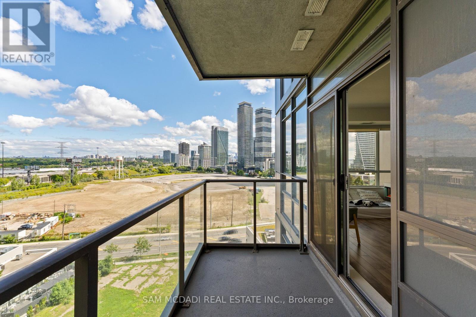 1109 - 36 Park Lawn Road, Toronto, Ontario  M8Y 0E5 - Photo 14 - W12379276