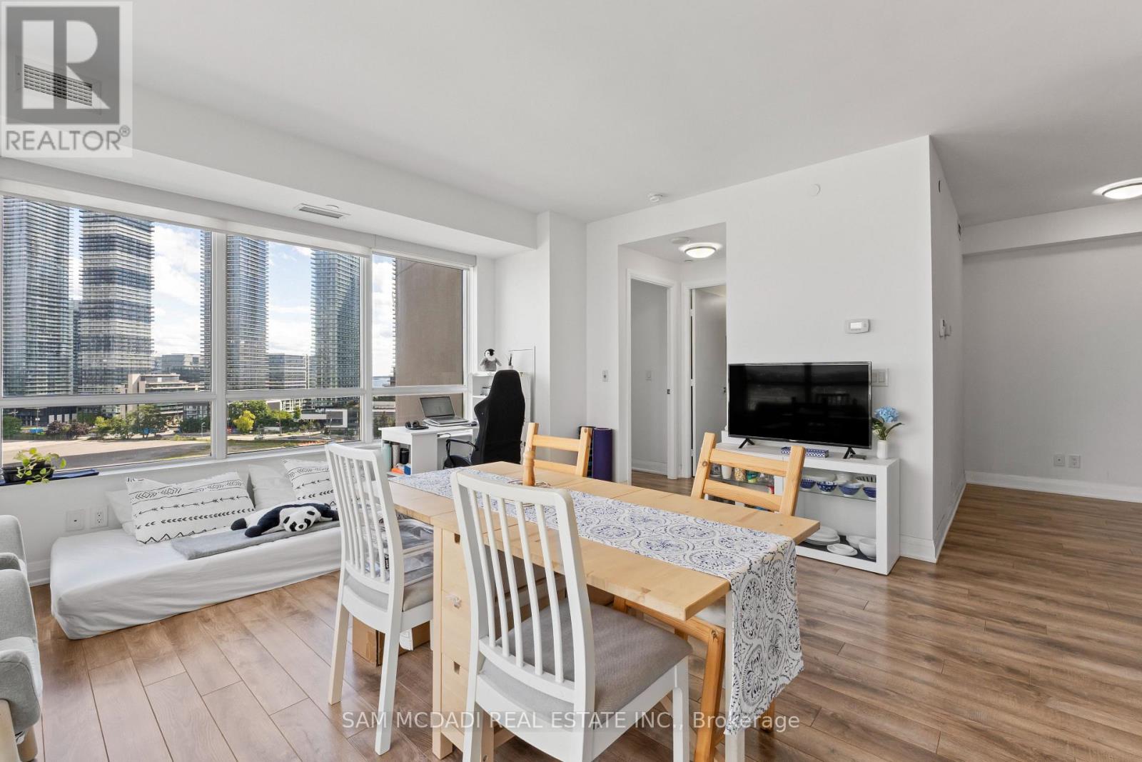 1109 - 36 Park Lawn Road, Toronto, Ontario  M8Y 0E5 - Photo 19 - W12379276