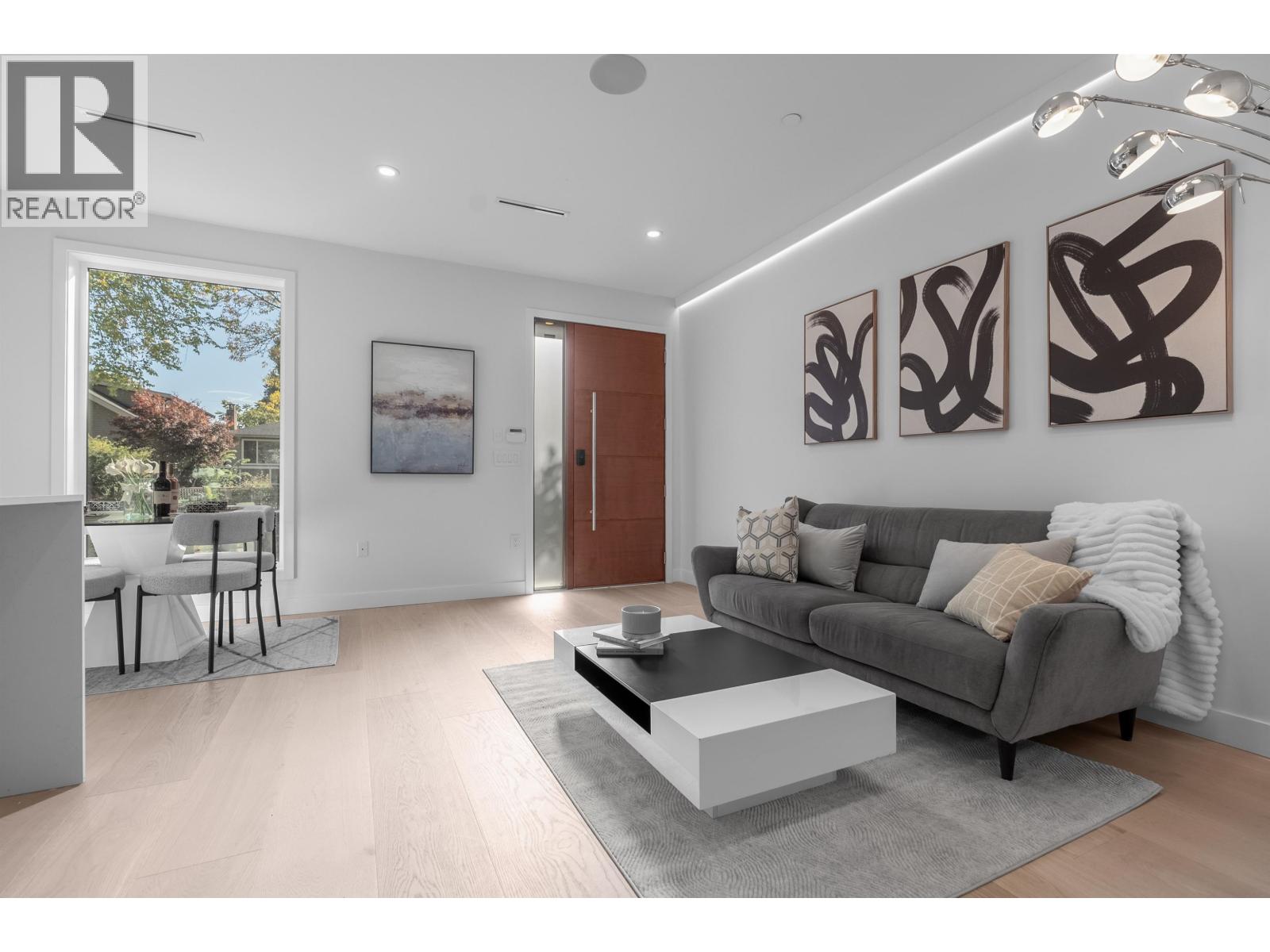 1 4215 W 13th Avenue, Vancouver, British Columbia  V6R 2T7 - Photo 2 - R3042791