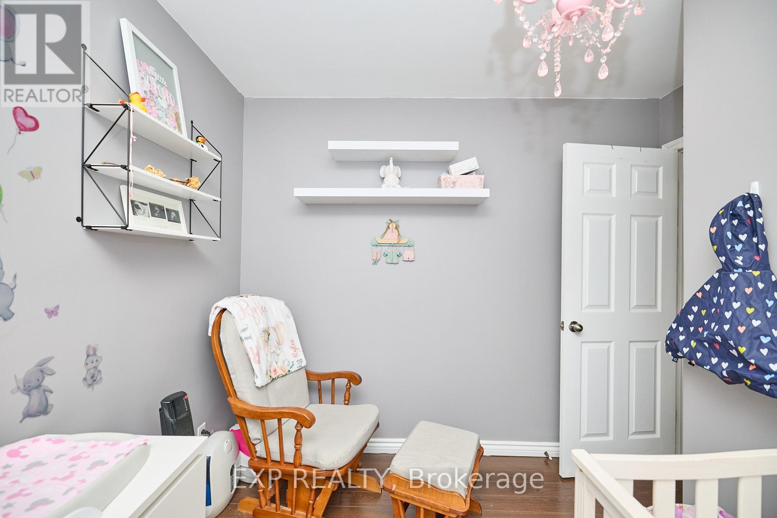 42 Louth Street, St. Catharines (Western Hill), Ontario  L2S 2T4 - Photo 17 - X12379256