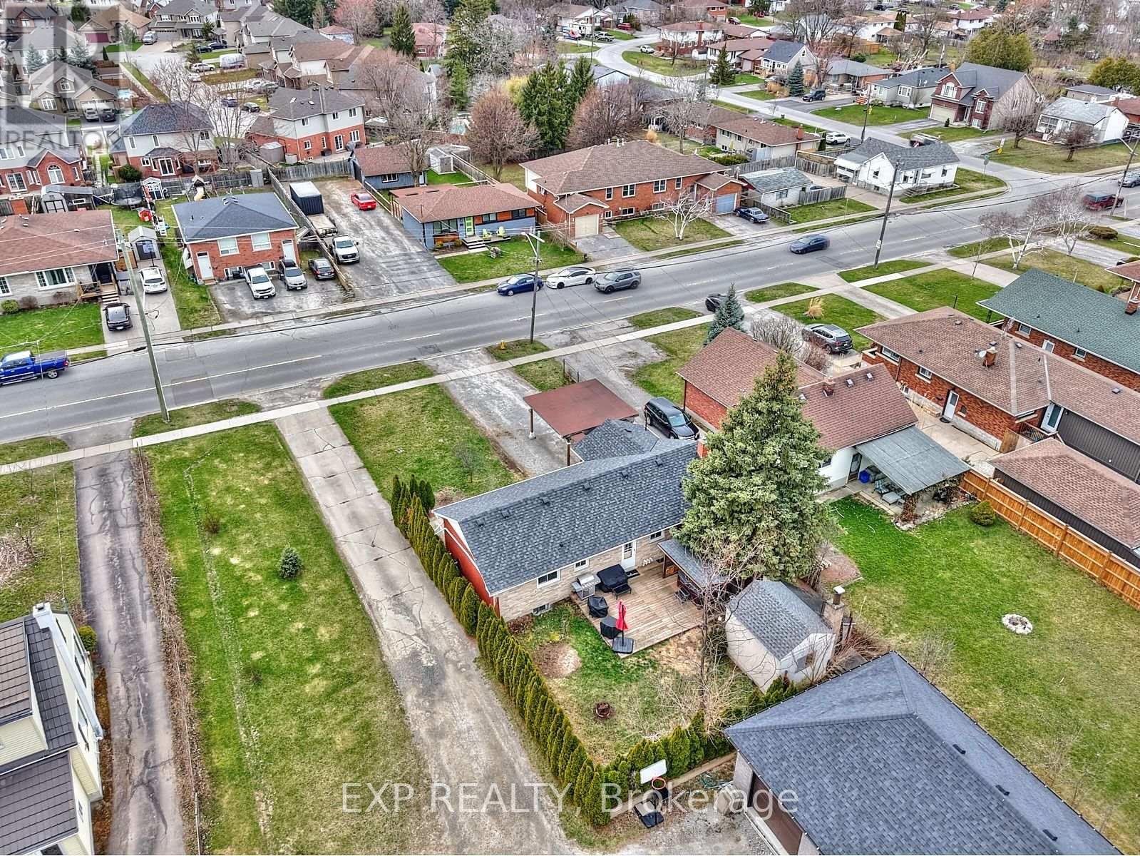 42 Louth Street, St. Catharines (Western Hill), Ontario  L2S 2T4 - Photo 30 - X12379256