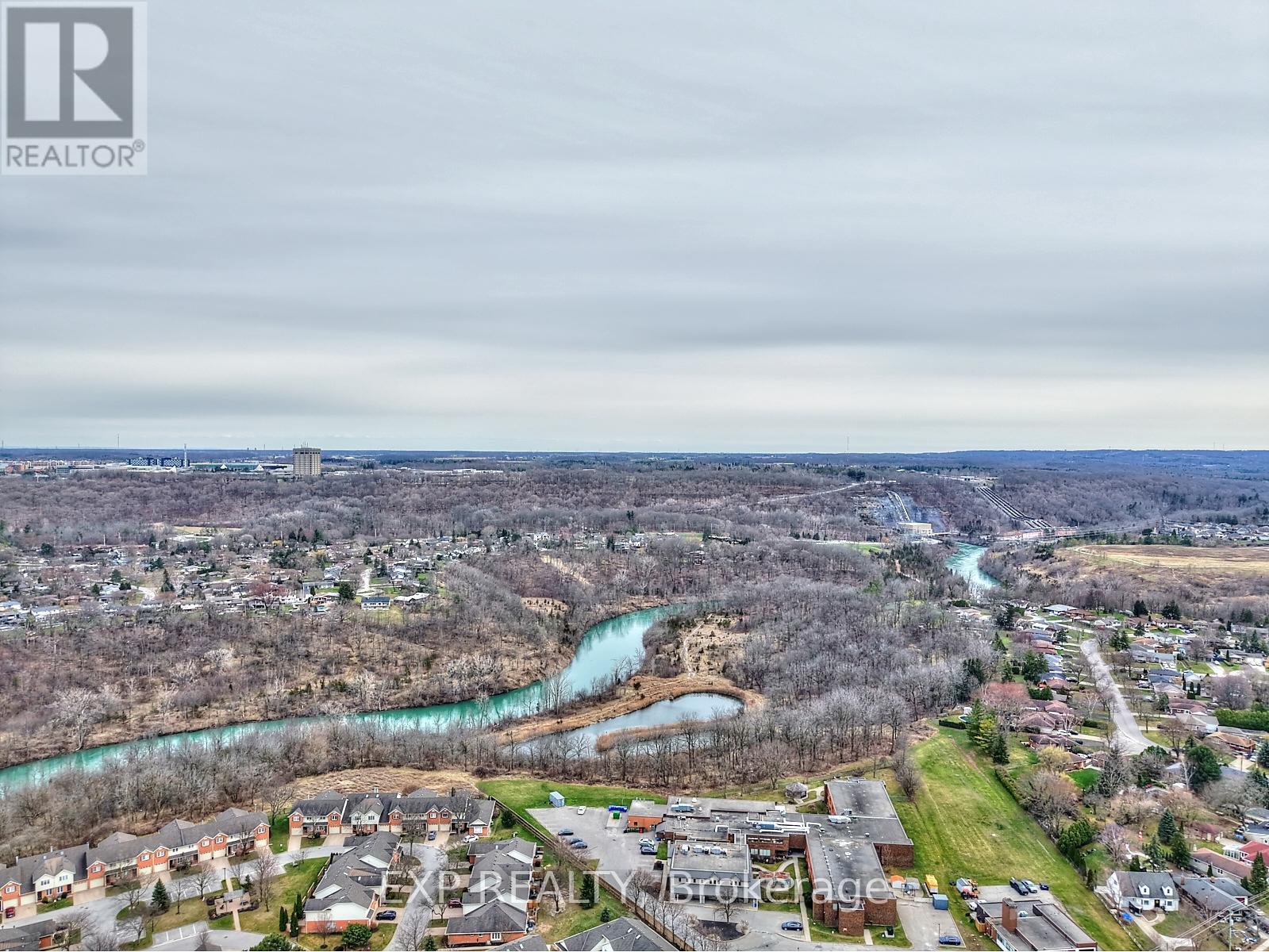 42 Louth Street, St. Catharines (Western Hill), Ontario  L2S 2T4 - Photo 35 - X12379256
