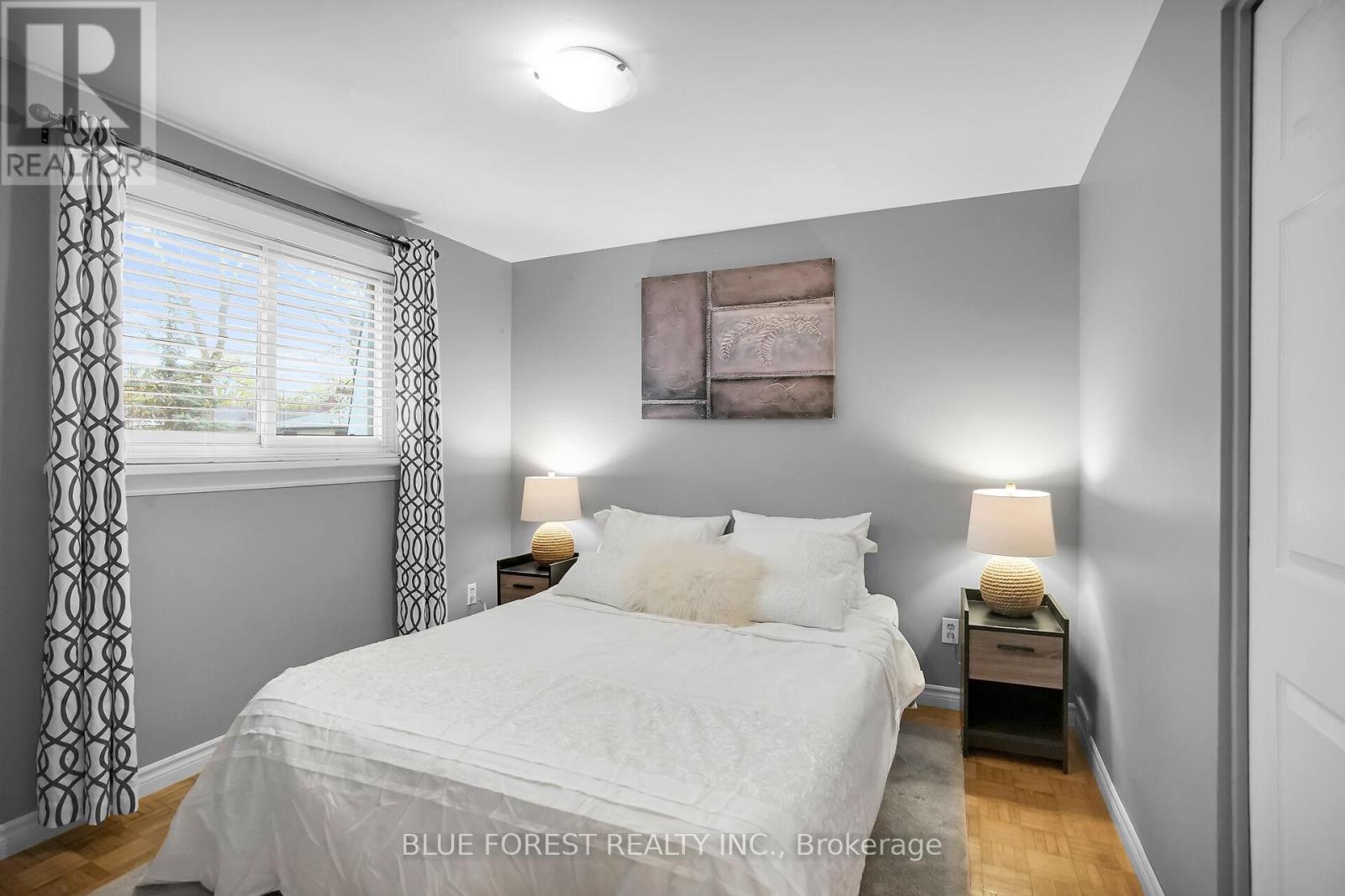 9 Ardsley Road, London North, Ontario  N6G 2W3 - Photo 17 - X12379295