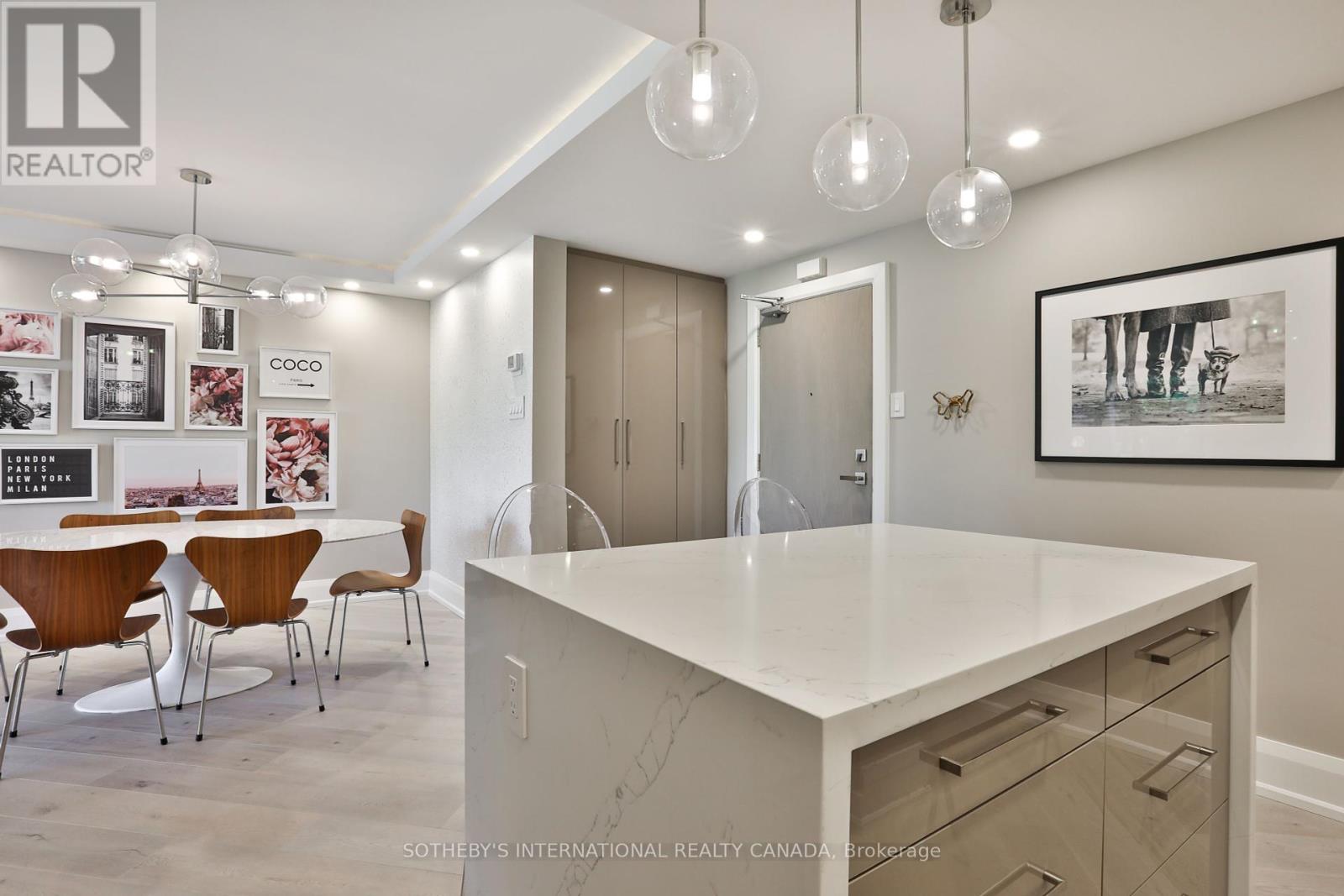 301 - 235 St Clair Avenue W, Toronto, Ontario  M4V 1R4 - Photo 22 - C12379273