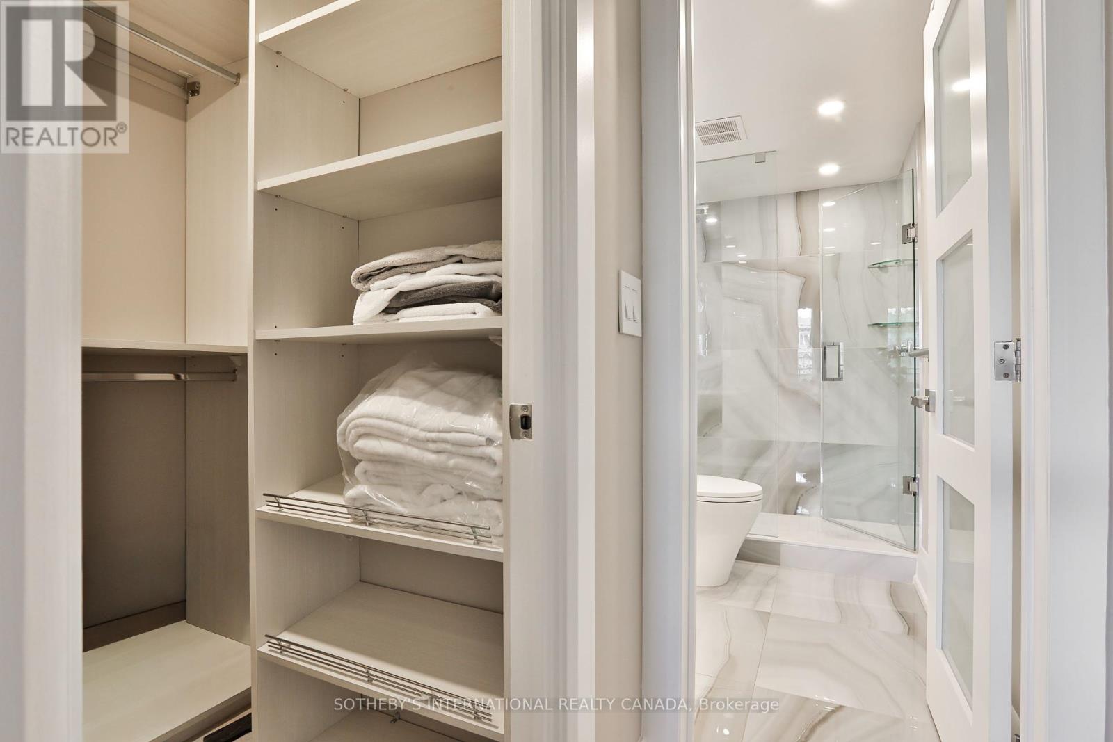 301 - 235 St Clair Avenue W, Toronto, Ontario  M4V 1R4 - Photo 27 - C12379273