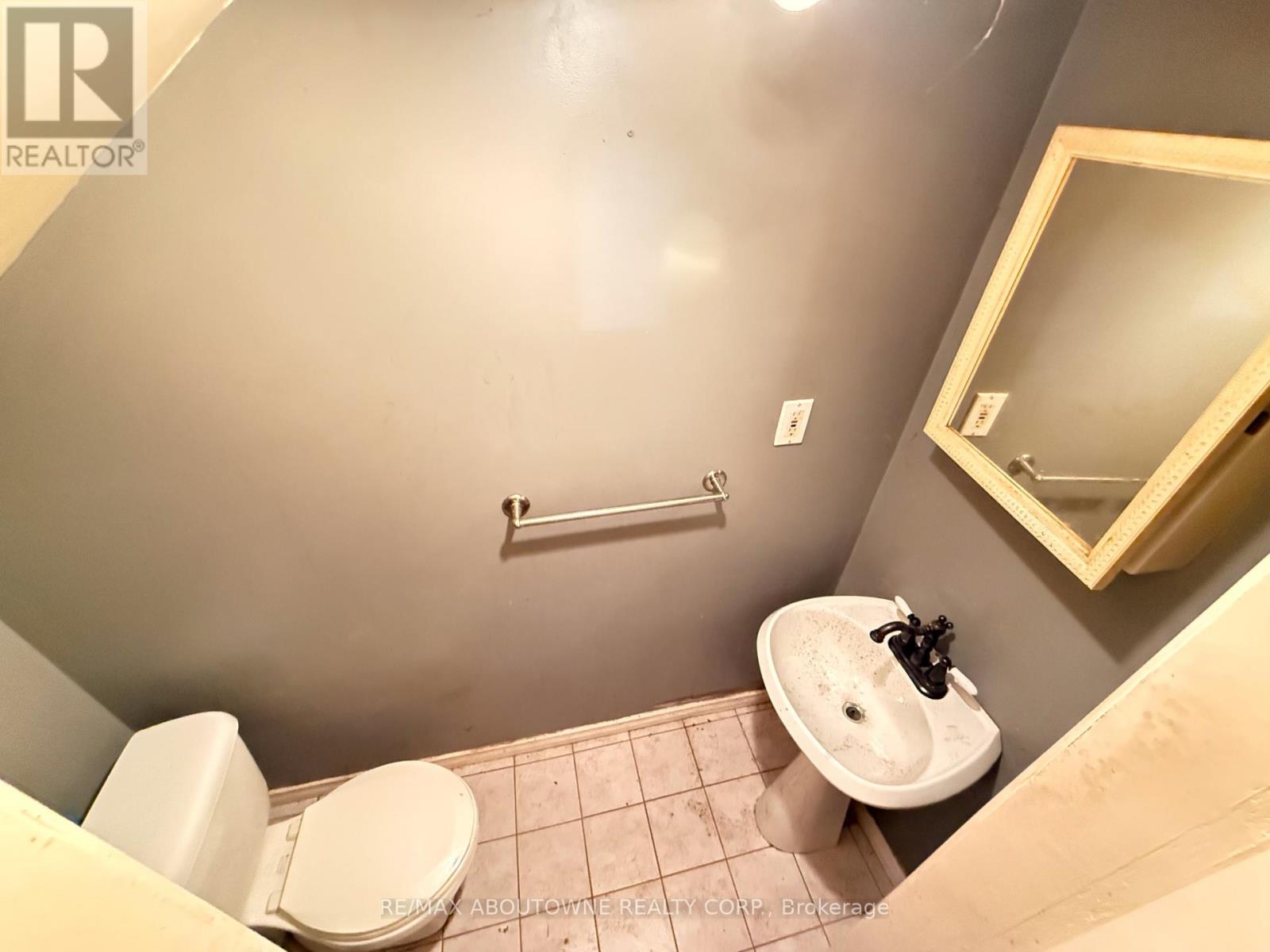 214 Burlington Street E, Hamilton, Ontario  L8L 4H1 - Photo 25 - X12288838