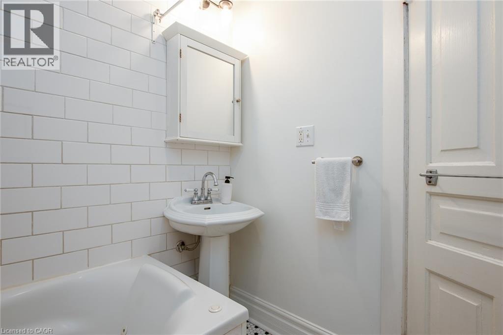 73 Water Street S, Kitchener, Ontario  N2G 1Z4 - Photo 27 - 40765470