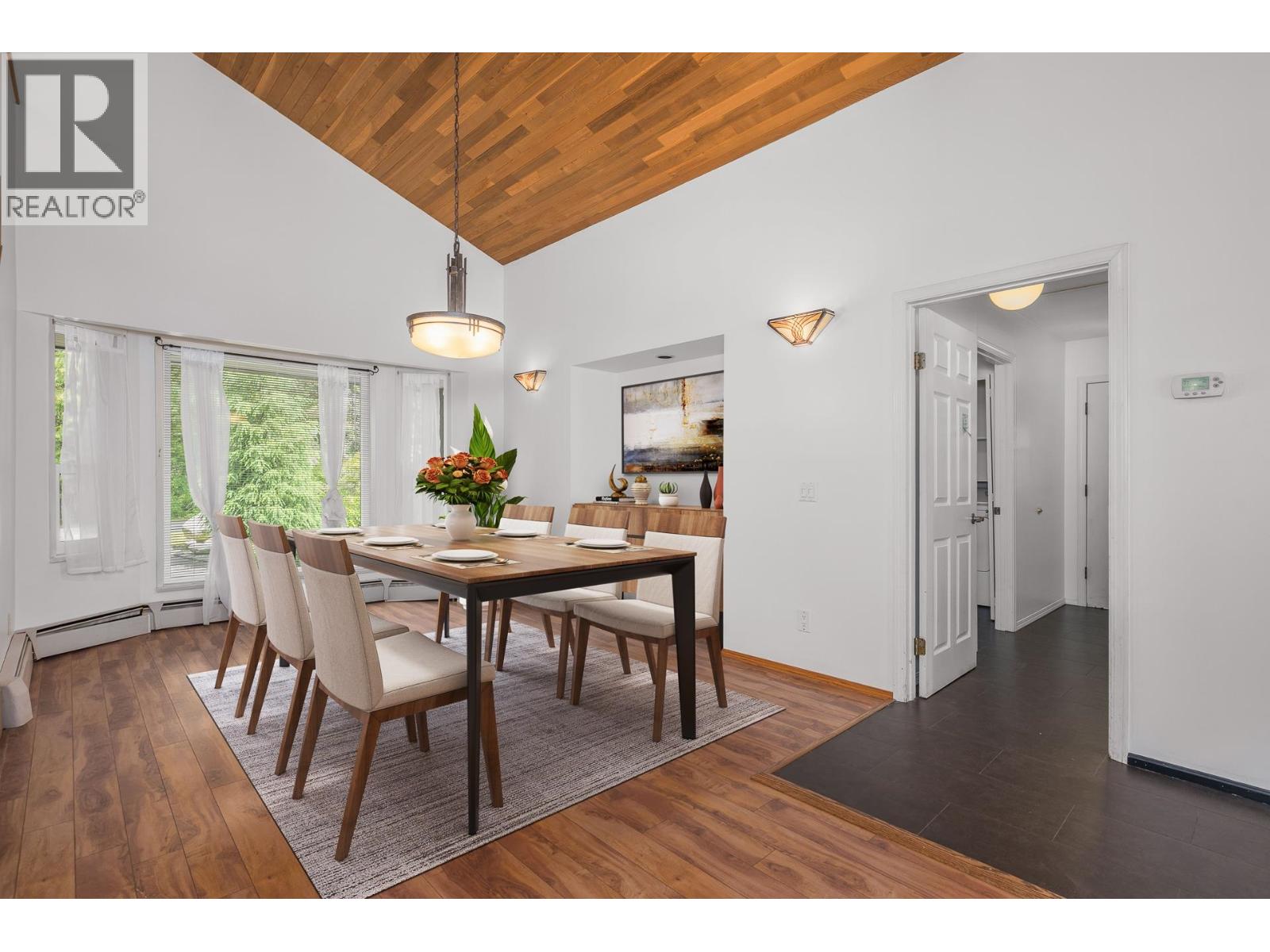 23236 130 Avenue, Maple Ridge, British Columbia  V2X 4S6 - Photo 5 - R3043455