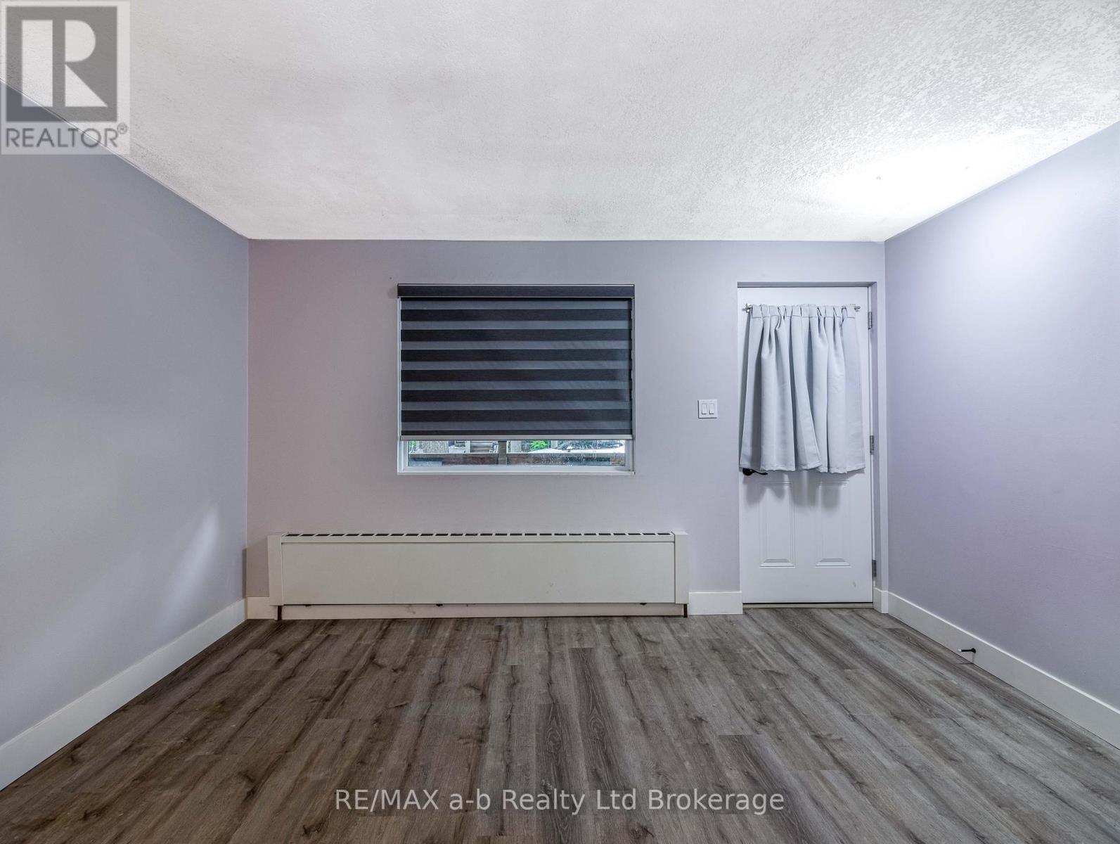12 Victor Street, London South, Ontario  N6C 1B7 - Photo 12 - X12333691