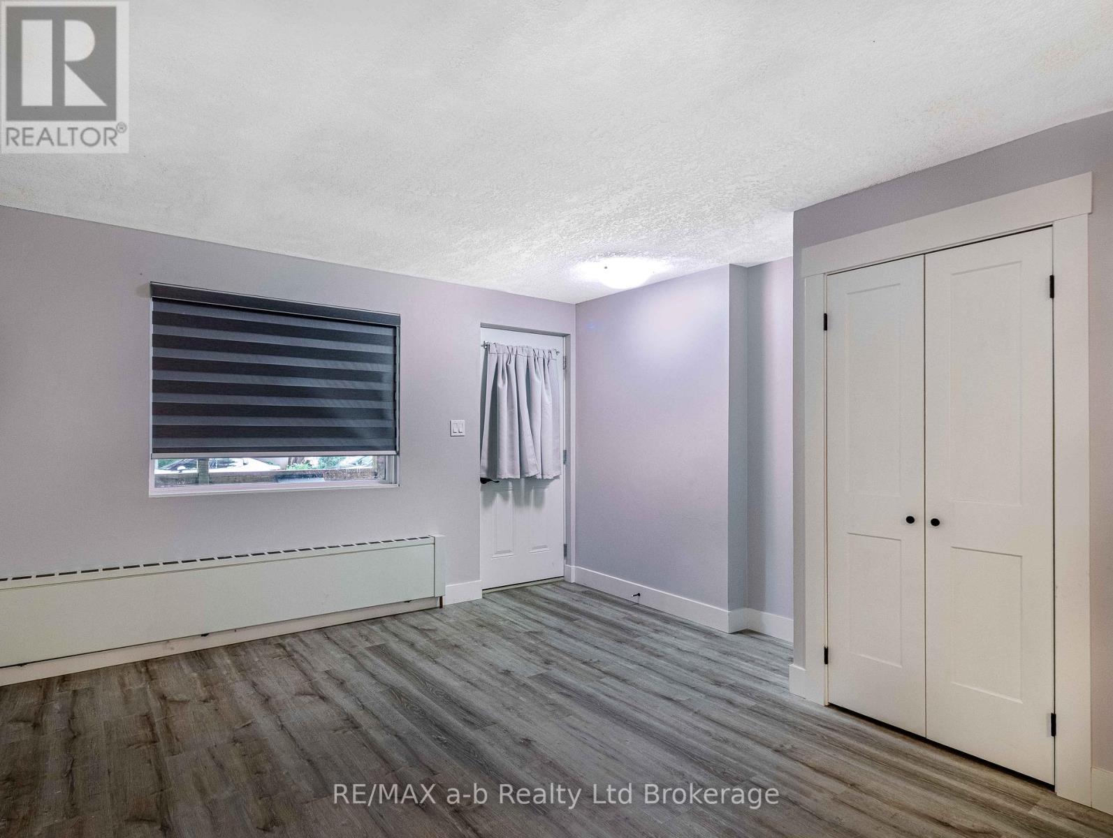 12 Victor Street, London South, Ontario  N6C 1B7 - Photo 13 - X12333691