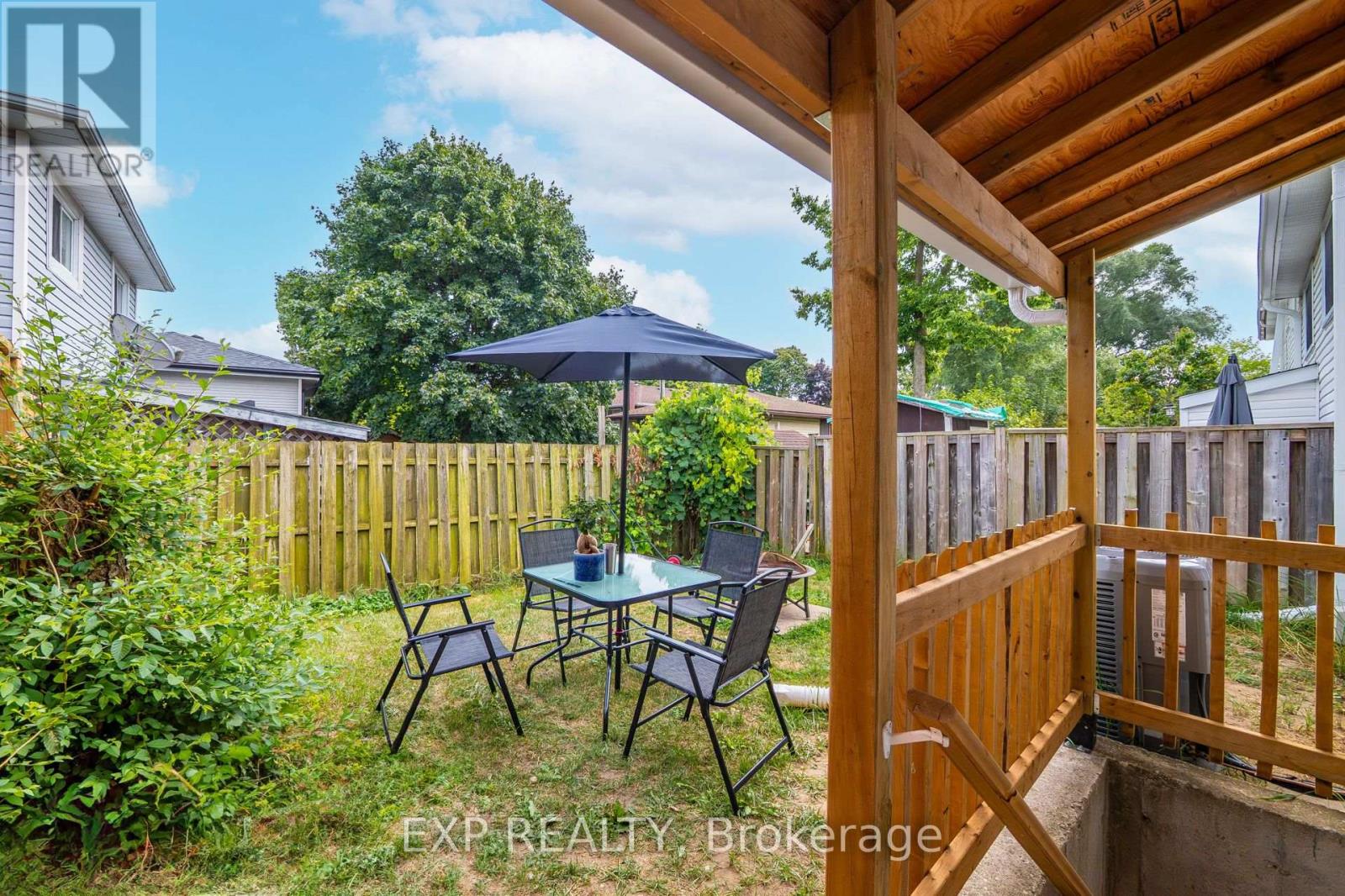 720 Parkview Crescent, Cambridge, Ontario  N3H 4X9 - Photo 25 - X12369404