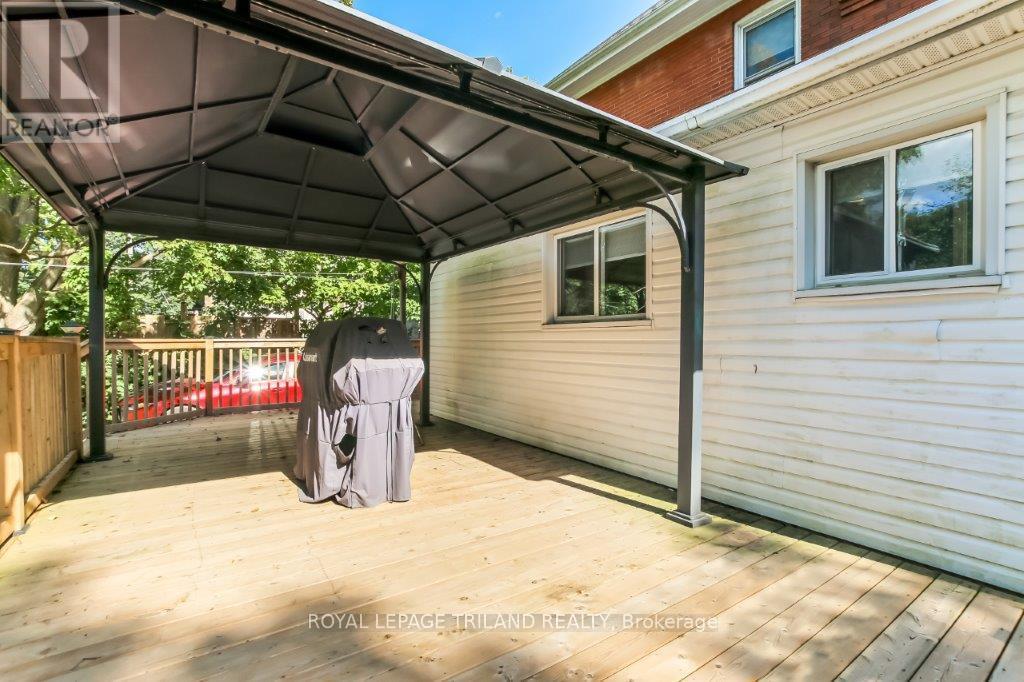 286 King Street S, Thames Centre, Ontario  N0M 2P0 - Photo 10 - X12318475