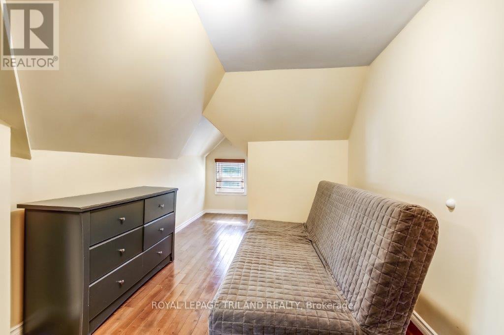 286 King Street S, Thames Centre, Ontario  N0M 2P0 - Photo 31 - X12318475