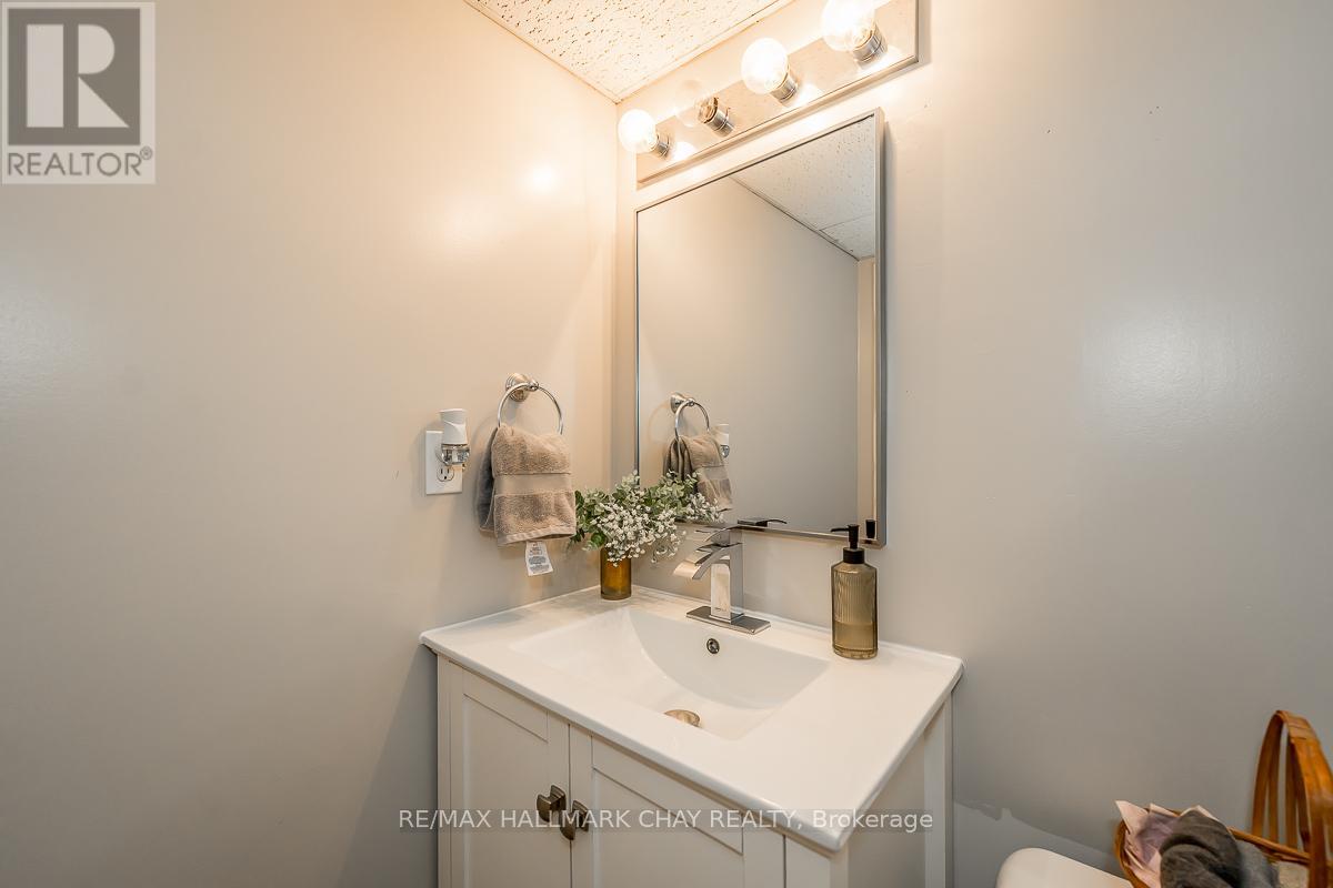 29 Shaw Crescent, Barrie (Letitia Heights), Ontario  L4N 4Z3 - Photo 31 - S12379298