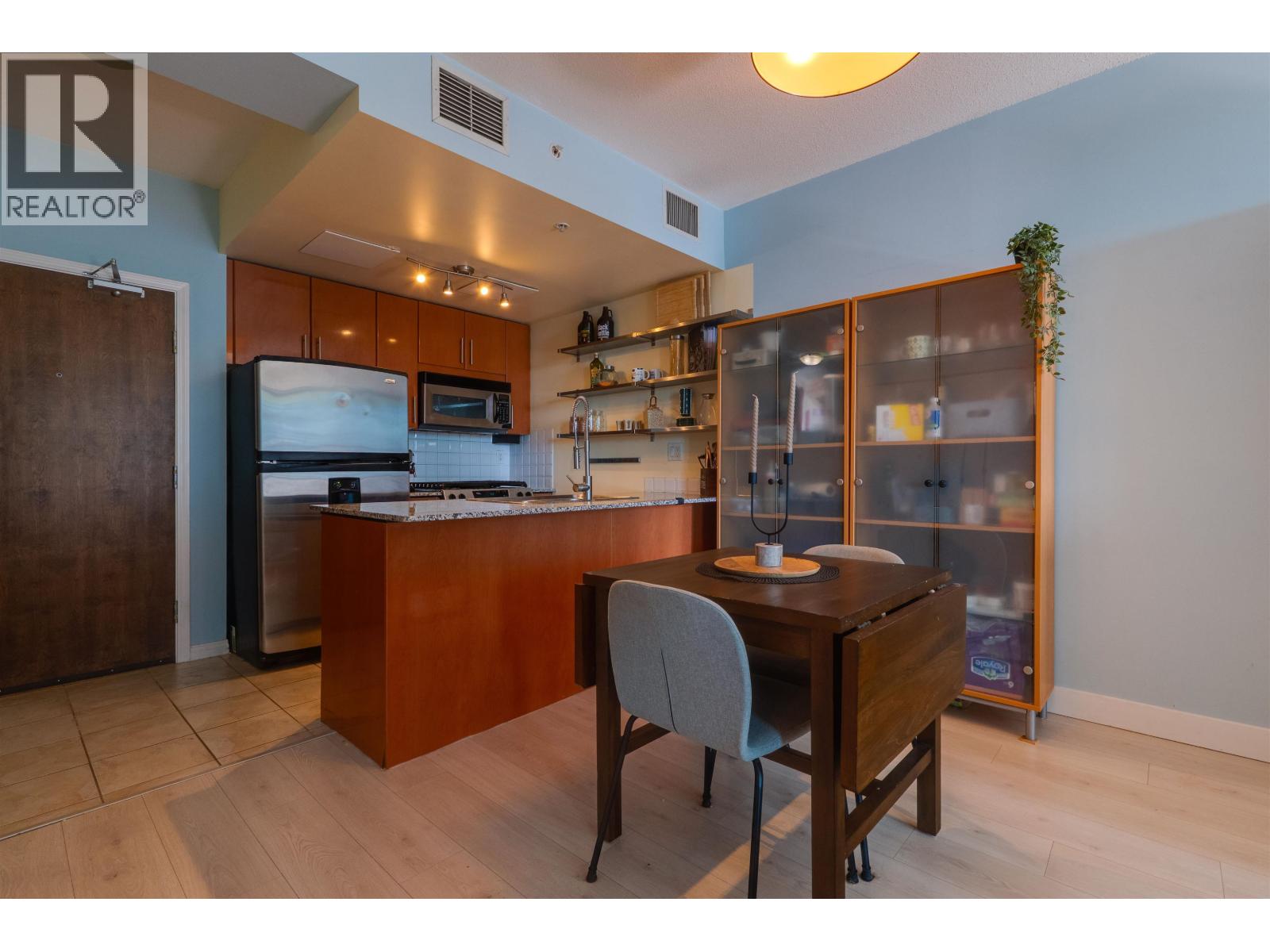 508 168 E Esplanade, North Vancouver, British Columbia  V7L 4X8 - Photo 12 - R3042924