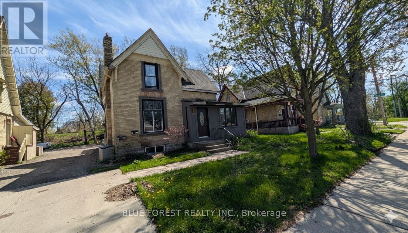 94 Stanley Street, London South, Ontario  N6C 1B1 - Photo 1 - X12379334
