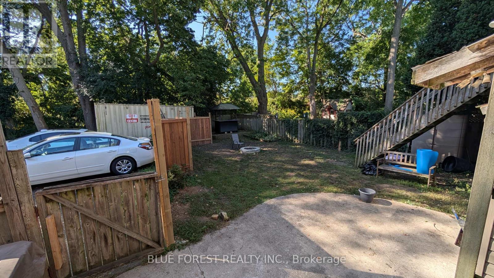 94 Stanley Street, London South, Ontario  N6C 1B1 - Photo 3 - X12379334