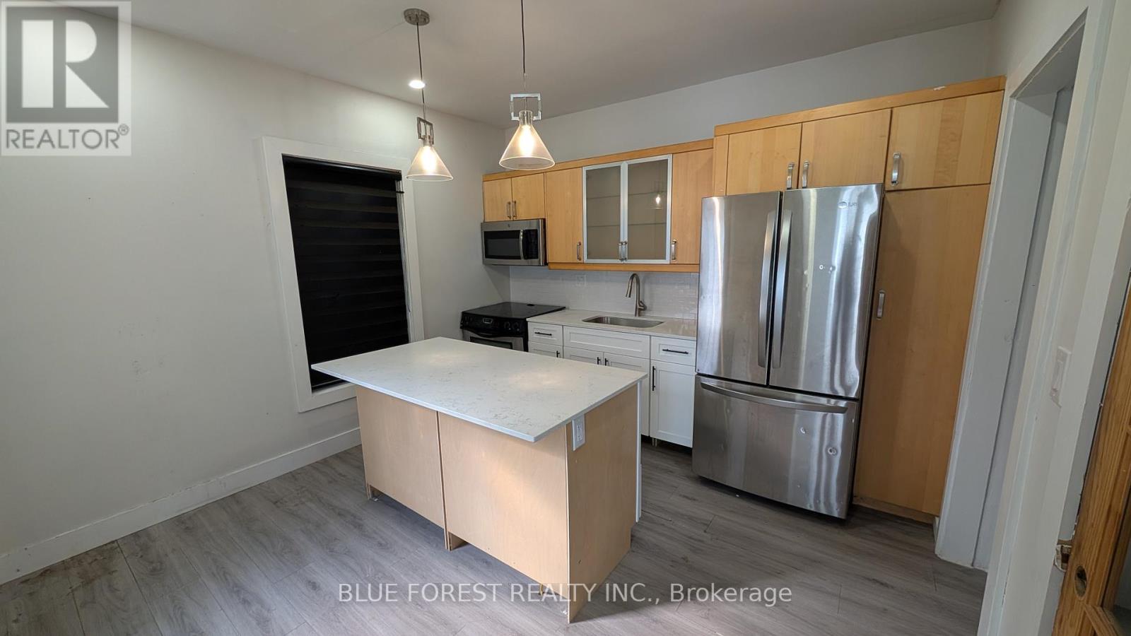 94 Stanley Street, London South, Ontario  N6C 1B1 - Photo 4 - X12379334
