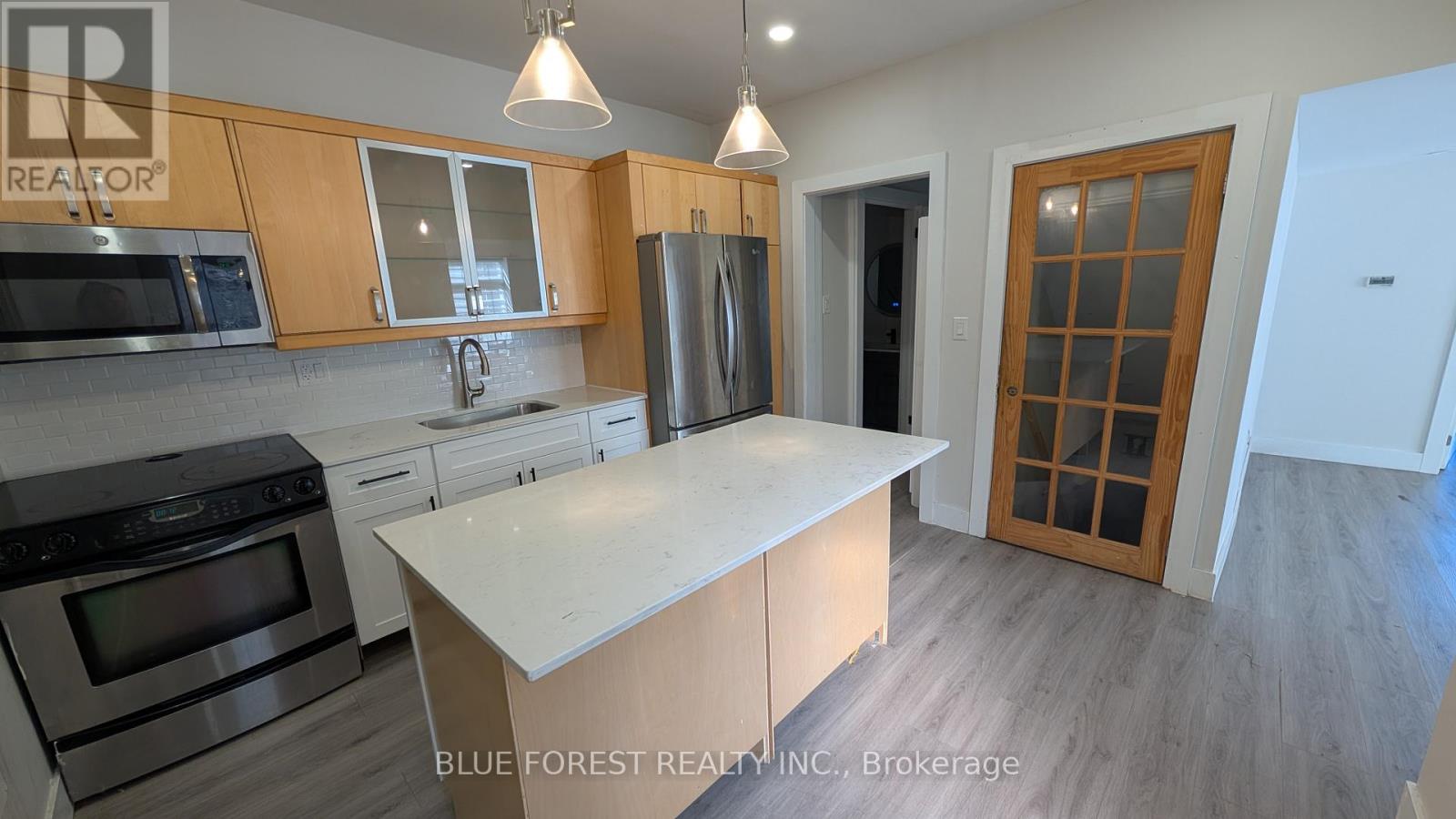 94 Stanley Street, London South, Ontario  N6C 1B1 - Photo 5 - X12379334