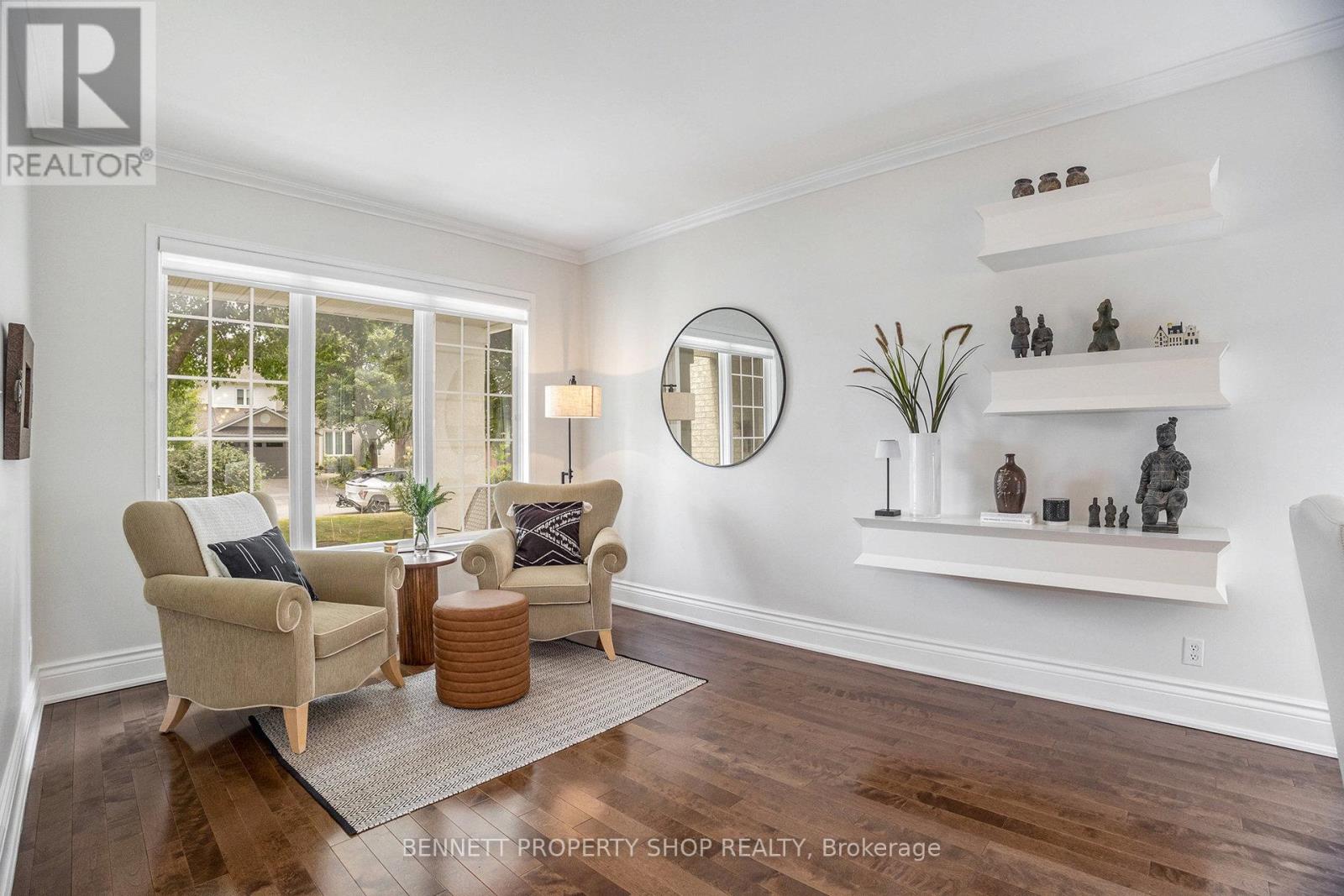 Property at 5885 GLADEWOODS PLACE image 3