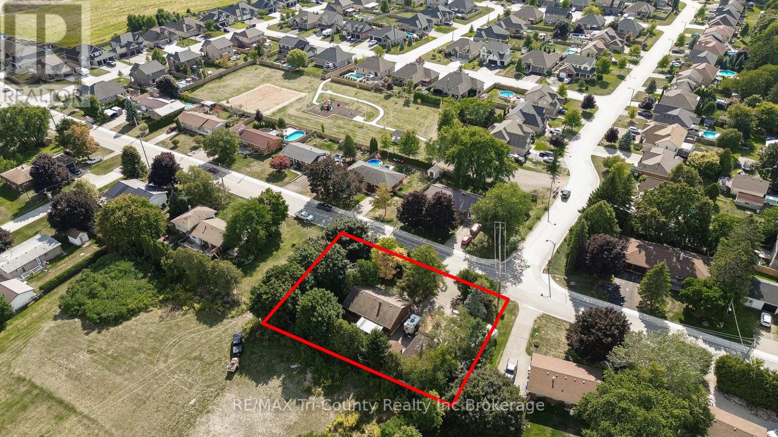 15 Peggy Avenue, South-West Oxford, Ontario  N0J 1N0 - Photo 4 - X12379315