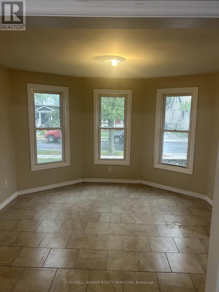 Upper Level - 89 Garner Avenue, Welland, Ontario  L3B 2X8 - Photo 3 - X12379287
