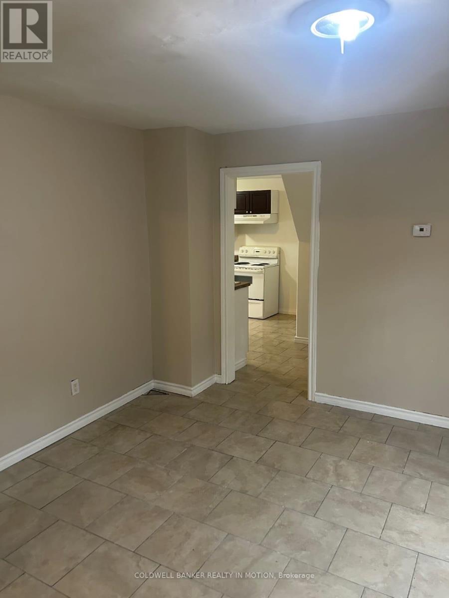 Upper Level - 89 Garner Avenue, Welland, Ontario  L3B 2X8 - Photo 8 - X12379287