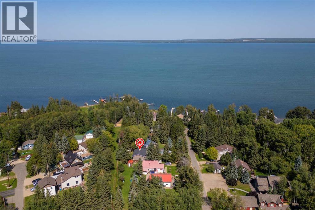 504 5th Street, norris beach, Alberta