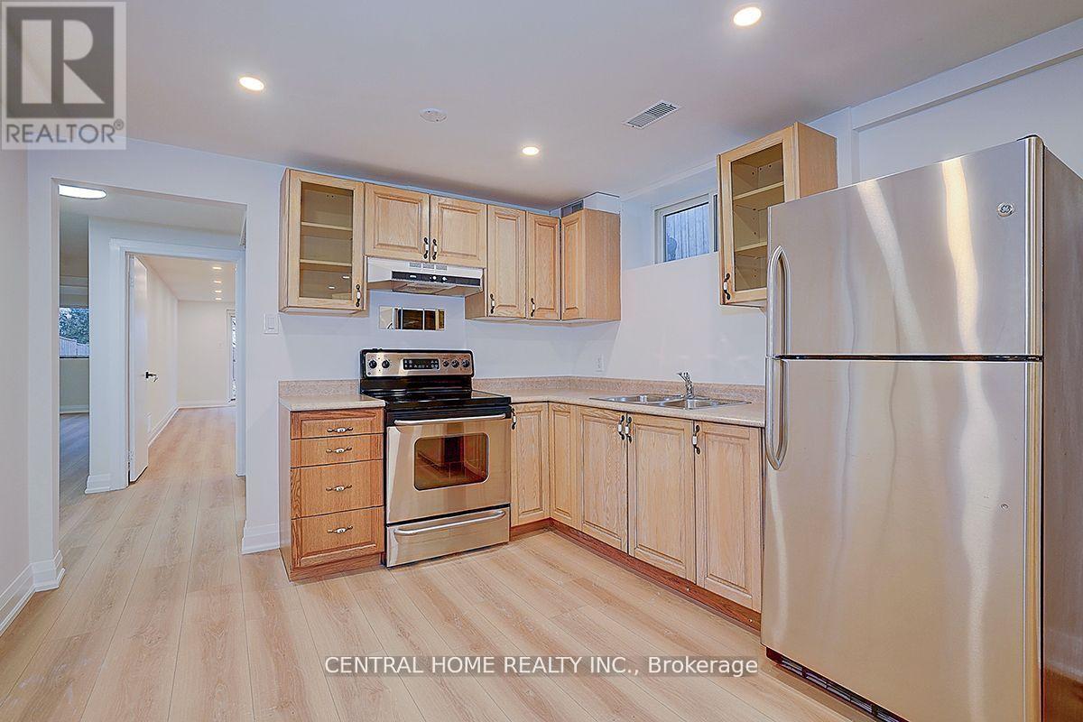 Lower - 50 Sherwood Forest Drive, Markham, Ontario  L3P 1P8 - Photo 7 - N12379319