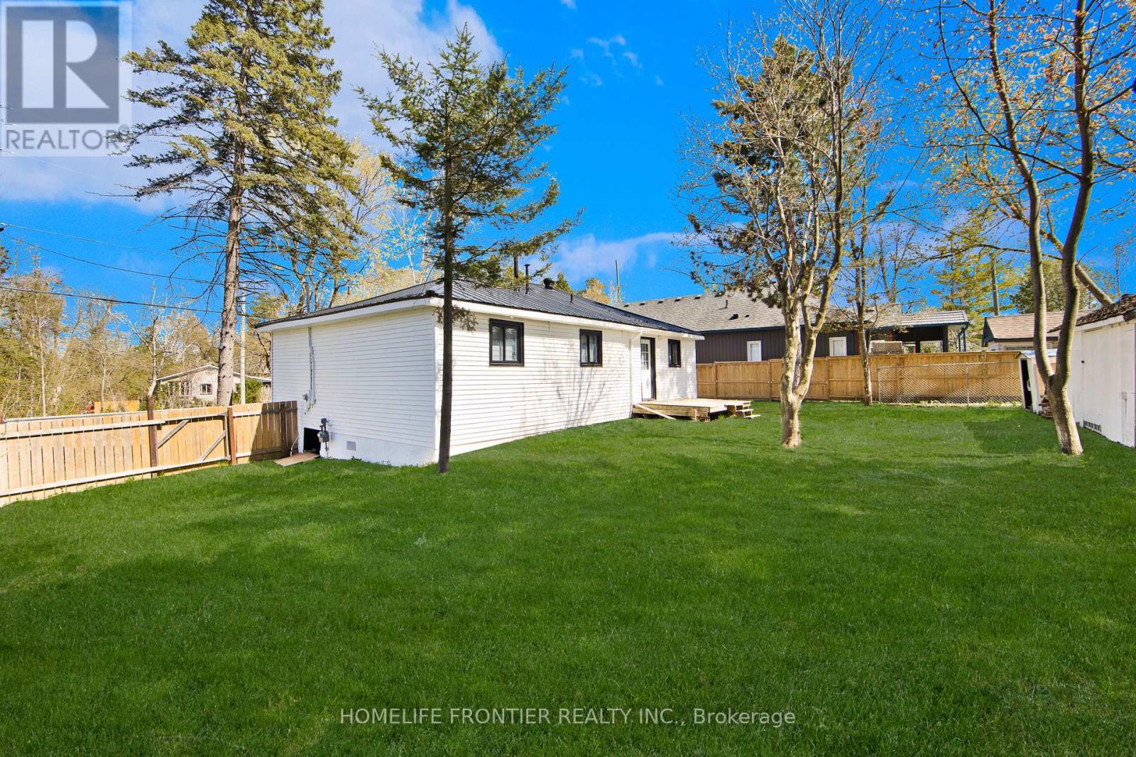 1786 St Johns Road, Innisfil, Ontario  L9S 1S9 - Photo 16 - N12379339