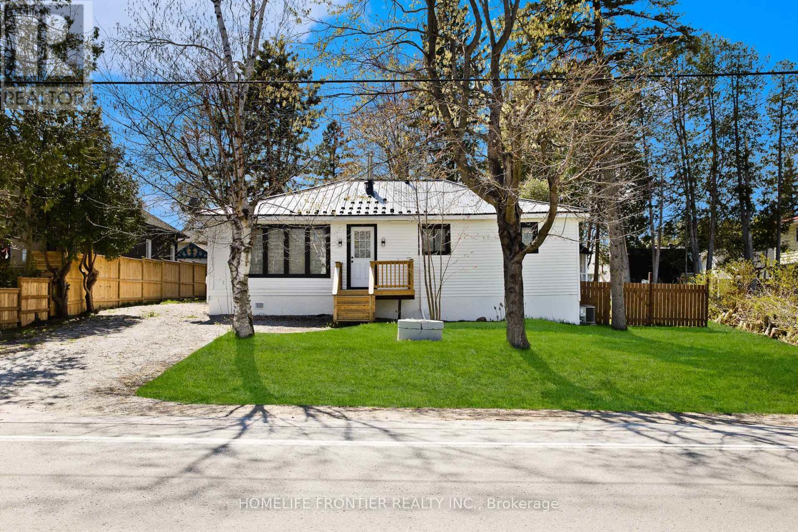 Property at 1786 ST JOHNS ROAD image 2