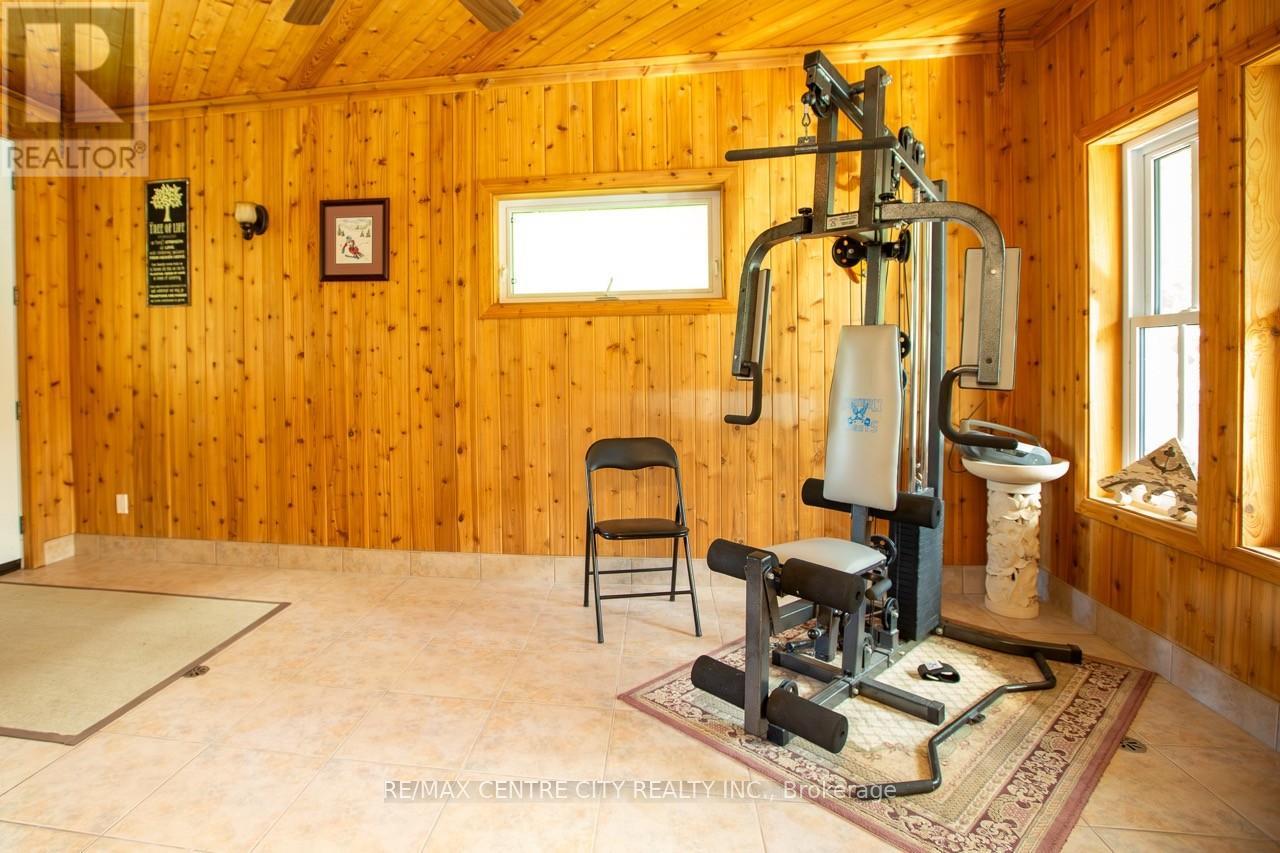 218 Woodstock Street N, East Zorra-Tavistock, Ontario  N0B 2R0 - Photo 34 - X12374181