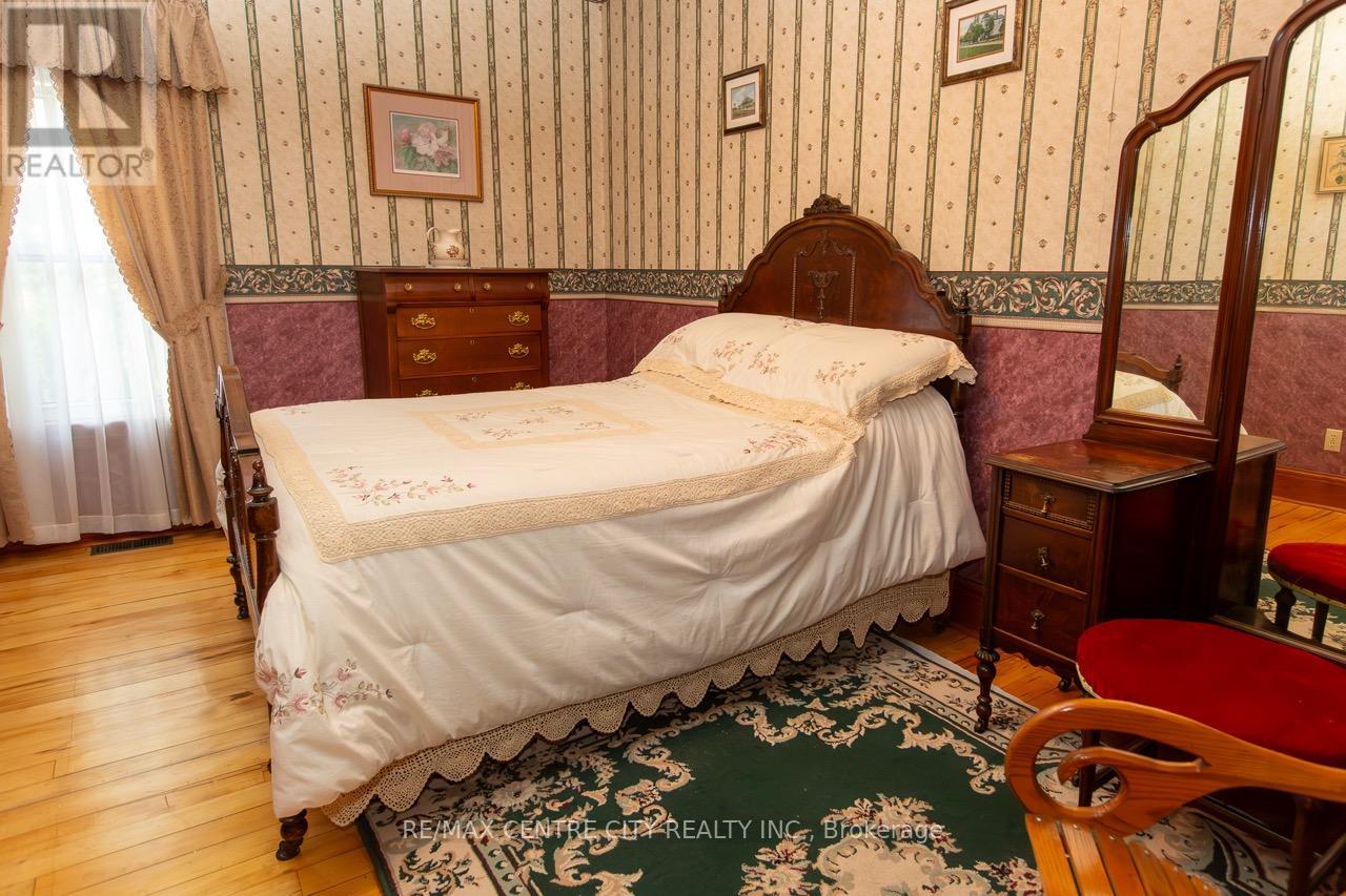 218 Woodstock Street N, East Zorra-Tavistock, Ontario  N0B 2R0 - Photo 29 - X12374181