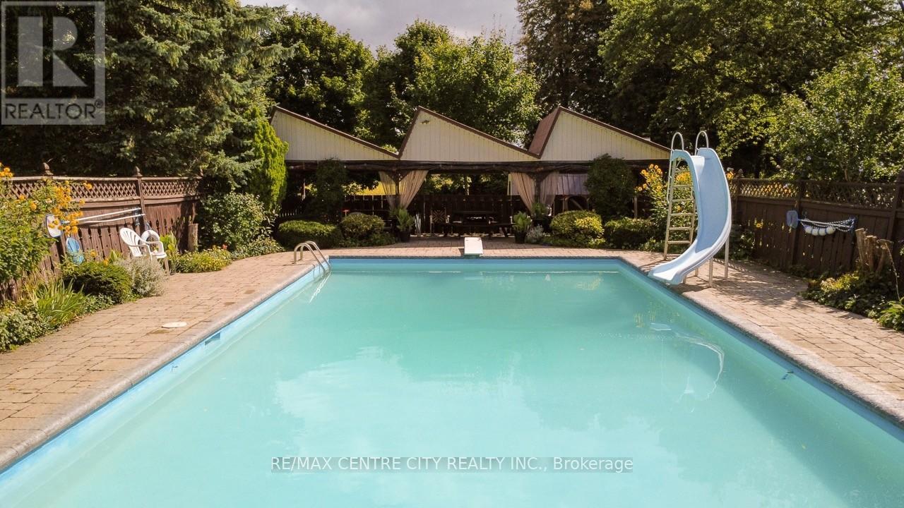 218 Woodstock Street N, East Zorra-Tavistock, Ontario  N0B 2R0 - Photo 36 - X12374181