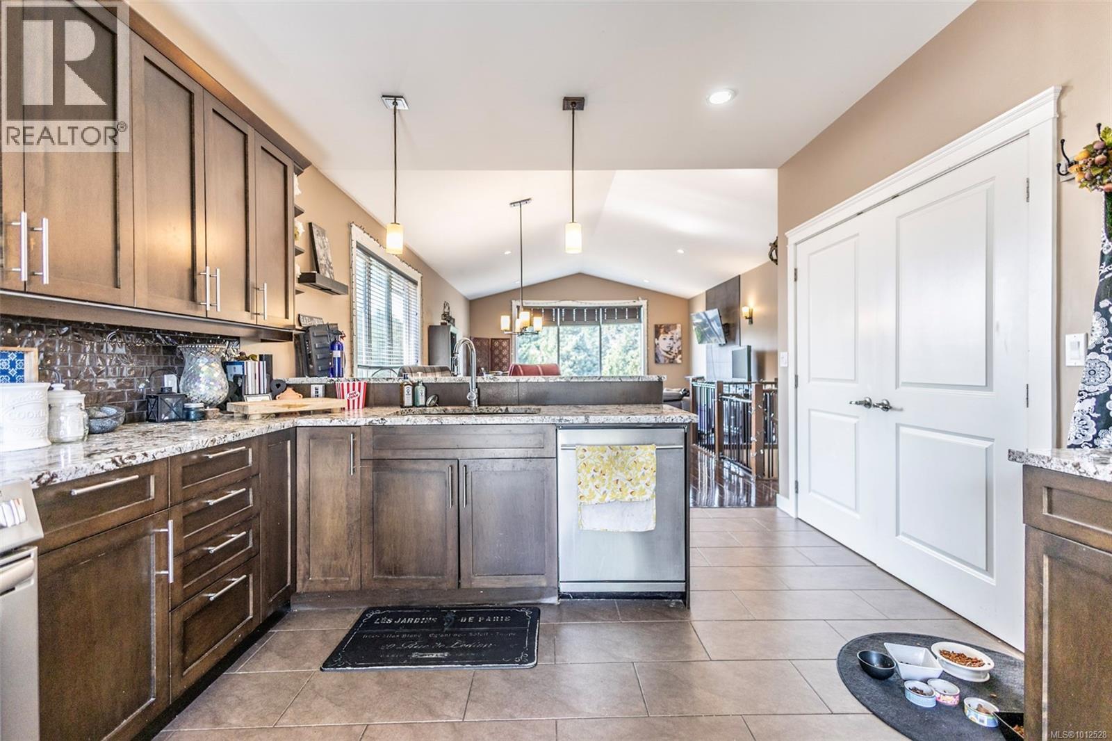 Property at 3353 Sewell Rd image 5