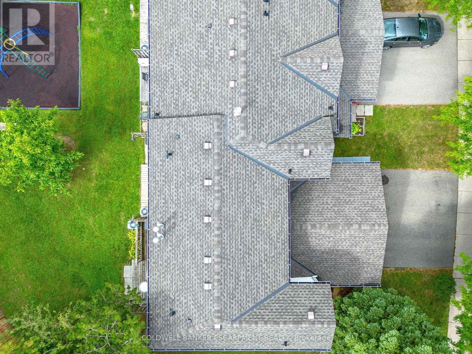 22 Stewart Maclaren Road, Halton Hills, Ontario  L7G 5L8 - Photo 31 - W12379345