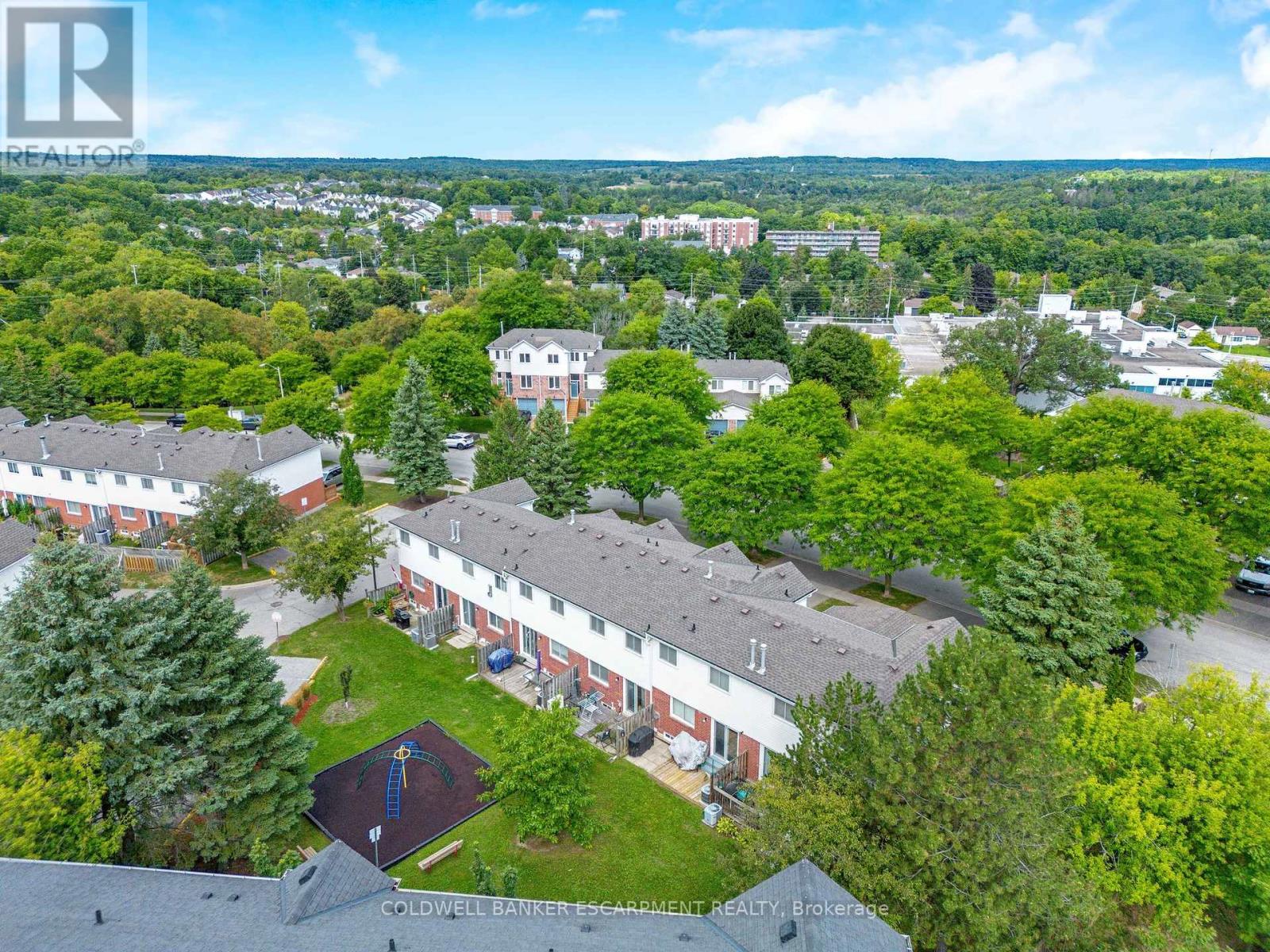 22 Stewart Maclaren Road, Halton Hills, Ontario  L7G 5L8 - Photo 32 - W12379345