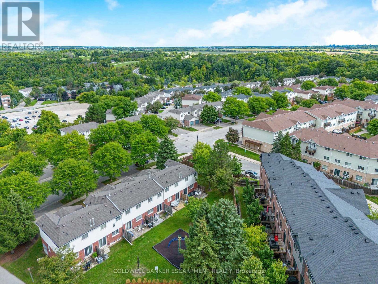 22 Stewart Maclaren Road, Halton Hills, Ontario  L7G 5L8 - Photo 34 - W12379345