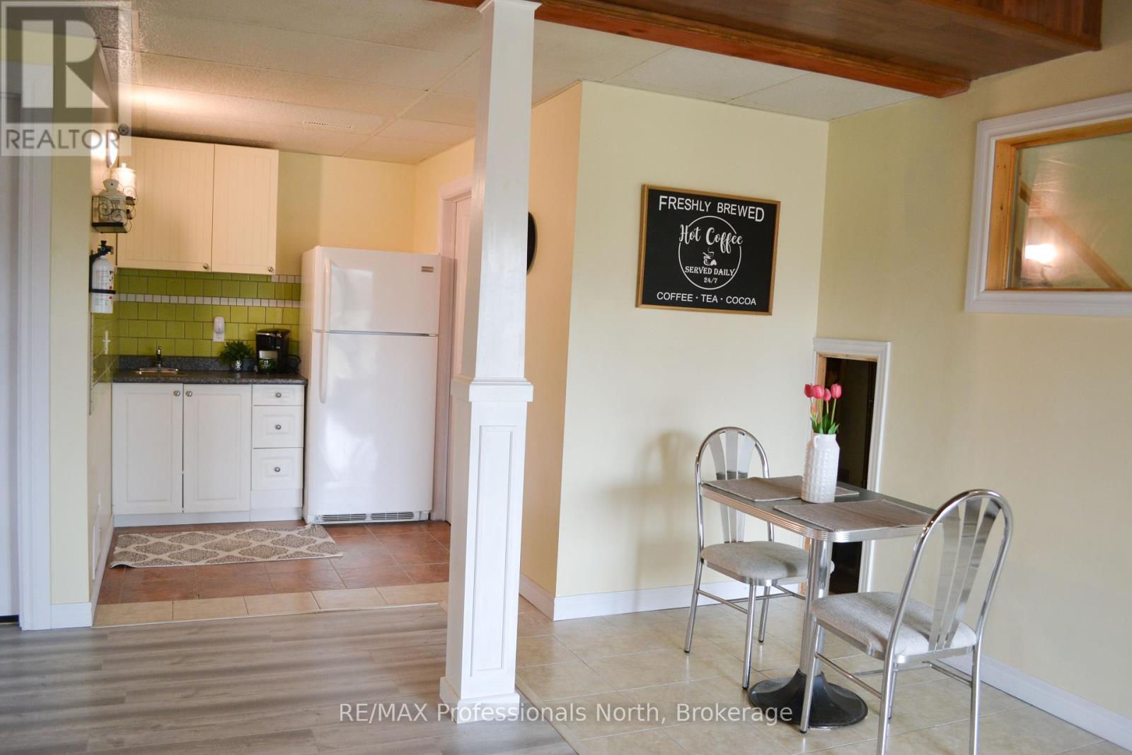 4043 Highway 60, Algonquin Highlands, Ontario  P0A 1H0 - Photo 25 - X12379349