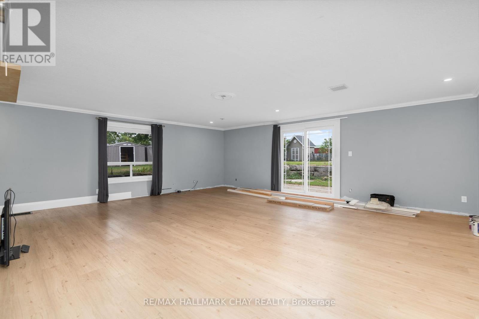 3127 Penetanguishene Road, Oro-Medonte, Ontario  L4M 4Y8 - Photo 13 - S12378962