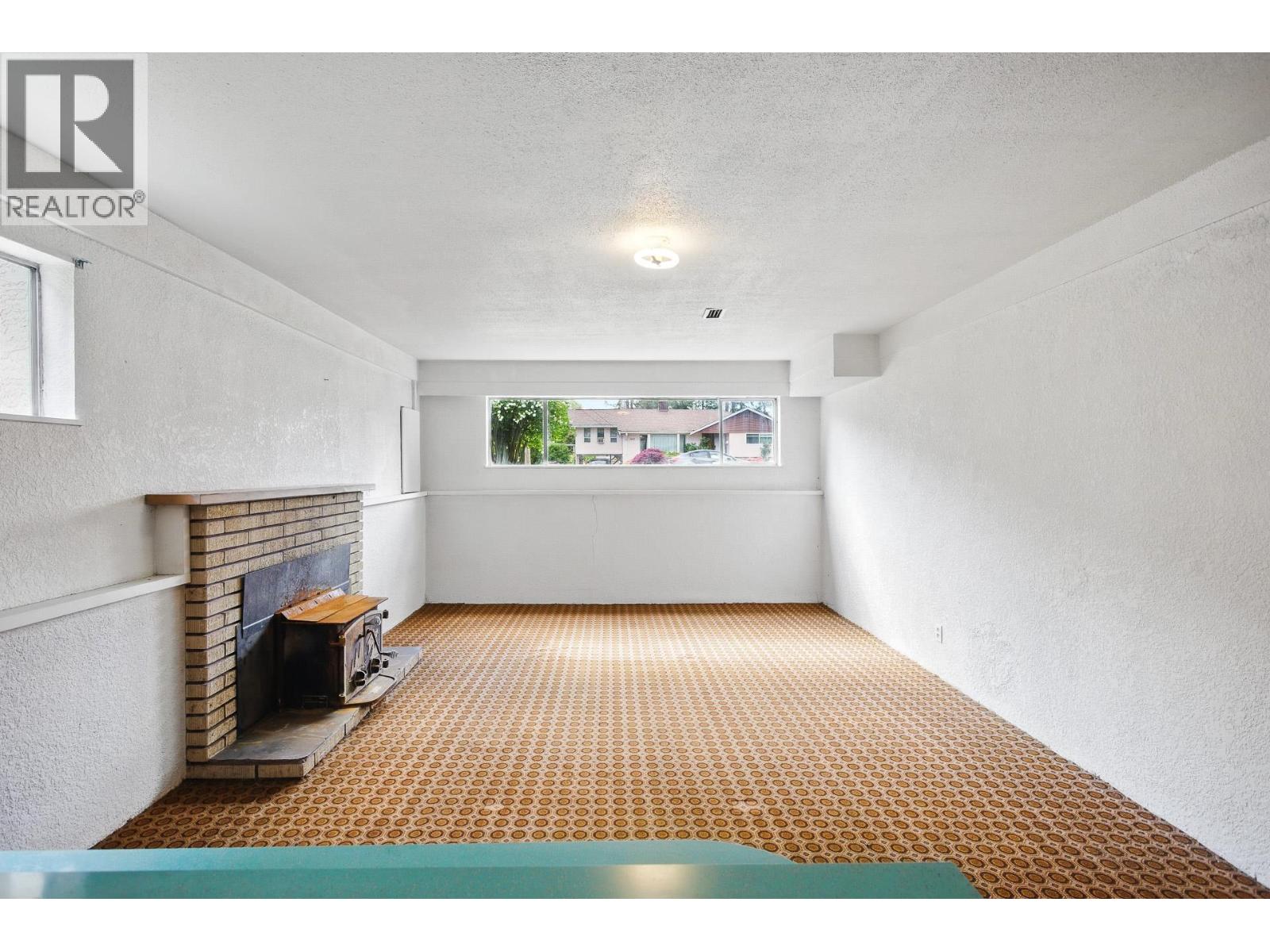 3654 Flint Street, Port Coquitlam, British Columbia  V3B 4J8 - Photo 30 - R3043491