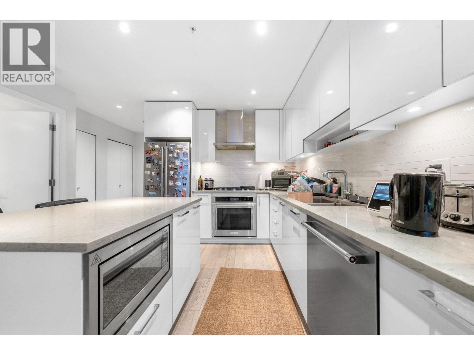 2810 1788 Gilmore Avenue, Burnaby, British Columbia  V5C 0L5 - Photo 9 - R3043481