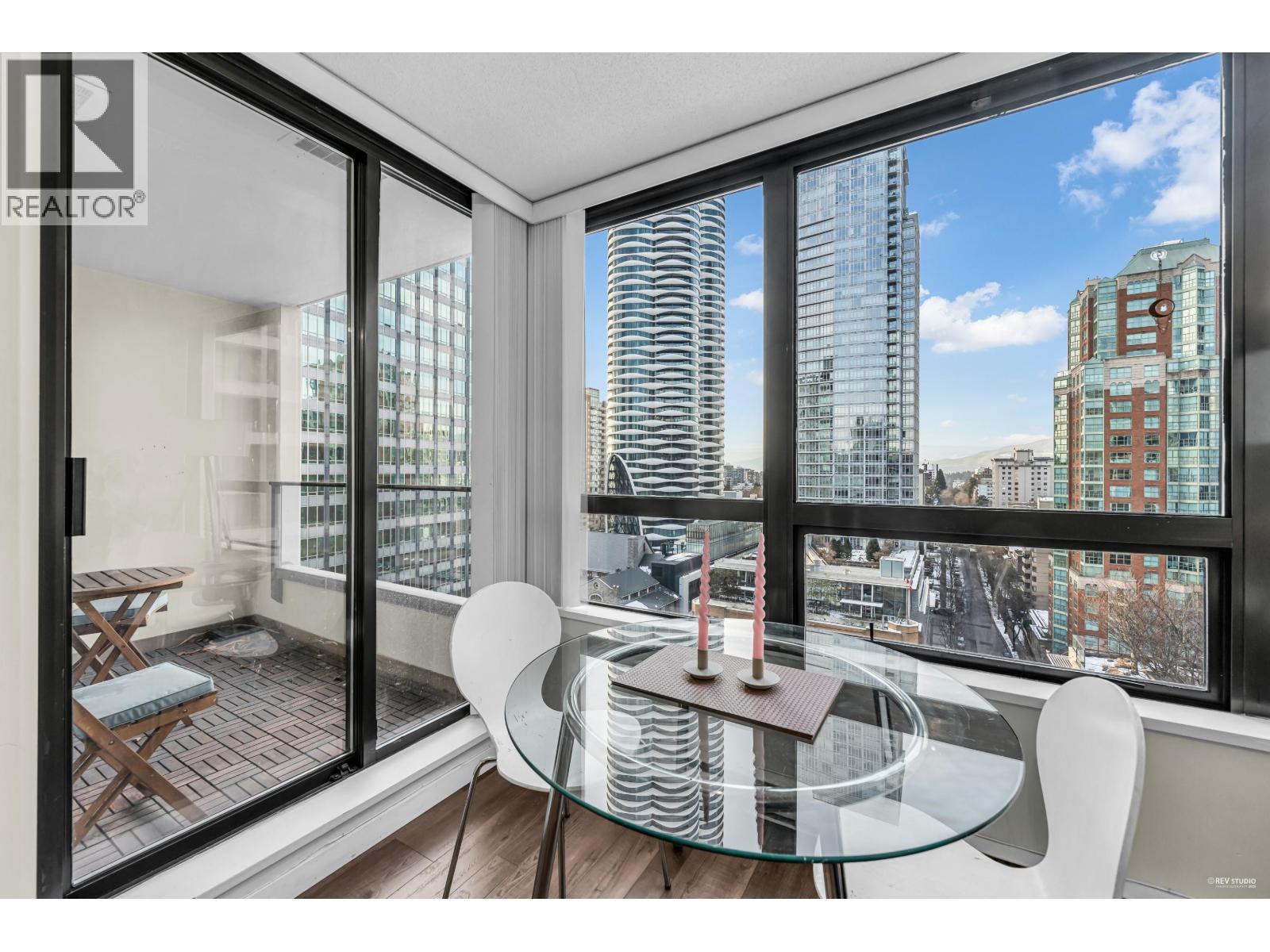 1609 938 Smithe Street, Vancouver, British Columbia  V6Z 3H8 - Photo 5 - R3043484